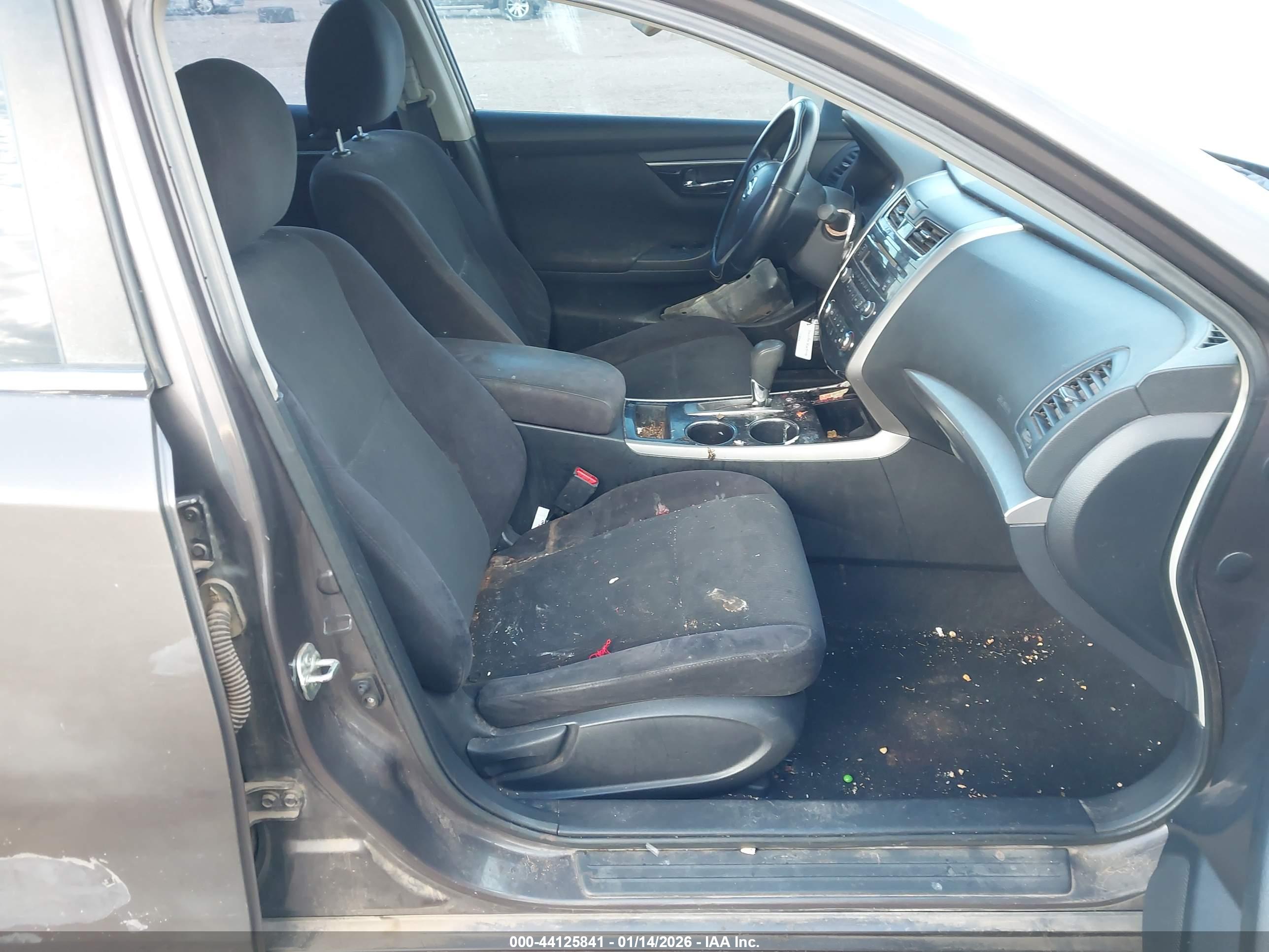 NISSAN ALTIMA image 5
