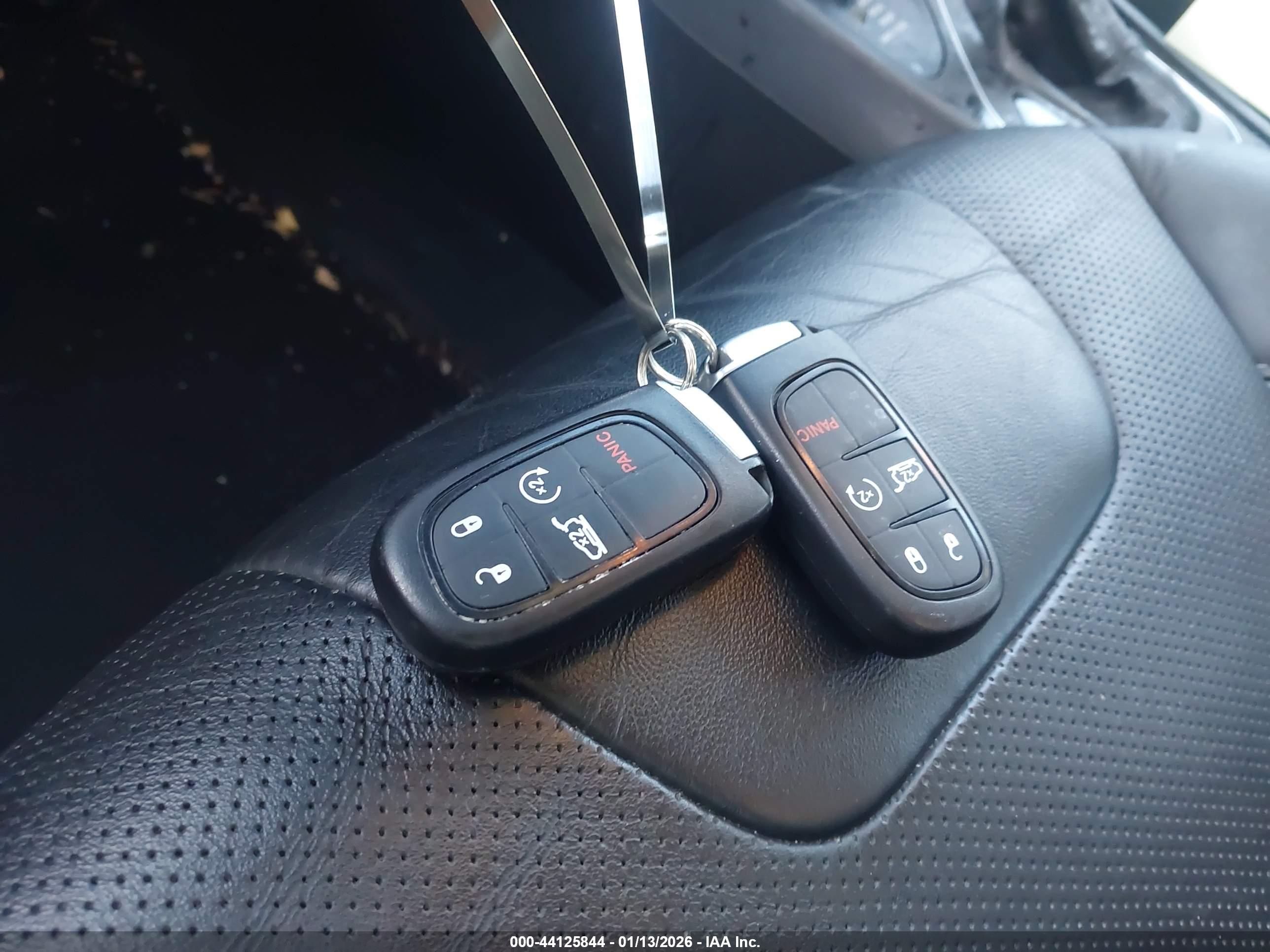 JEEP CHEROKEE image 11
