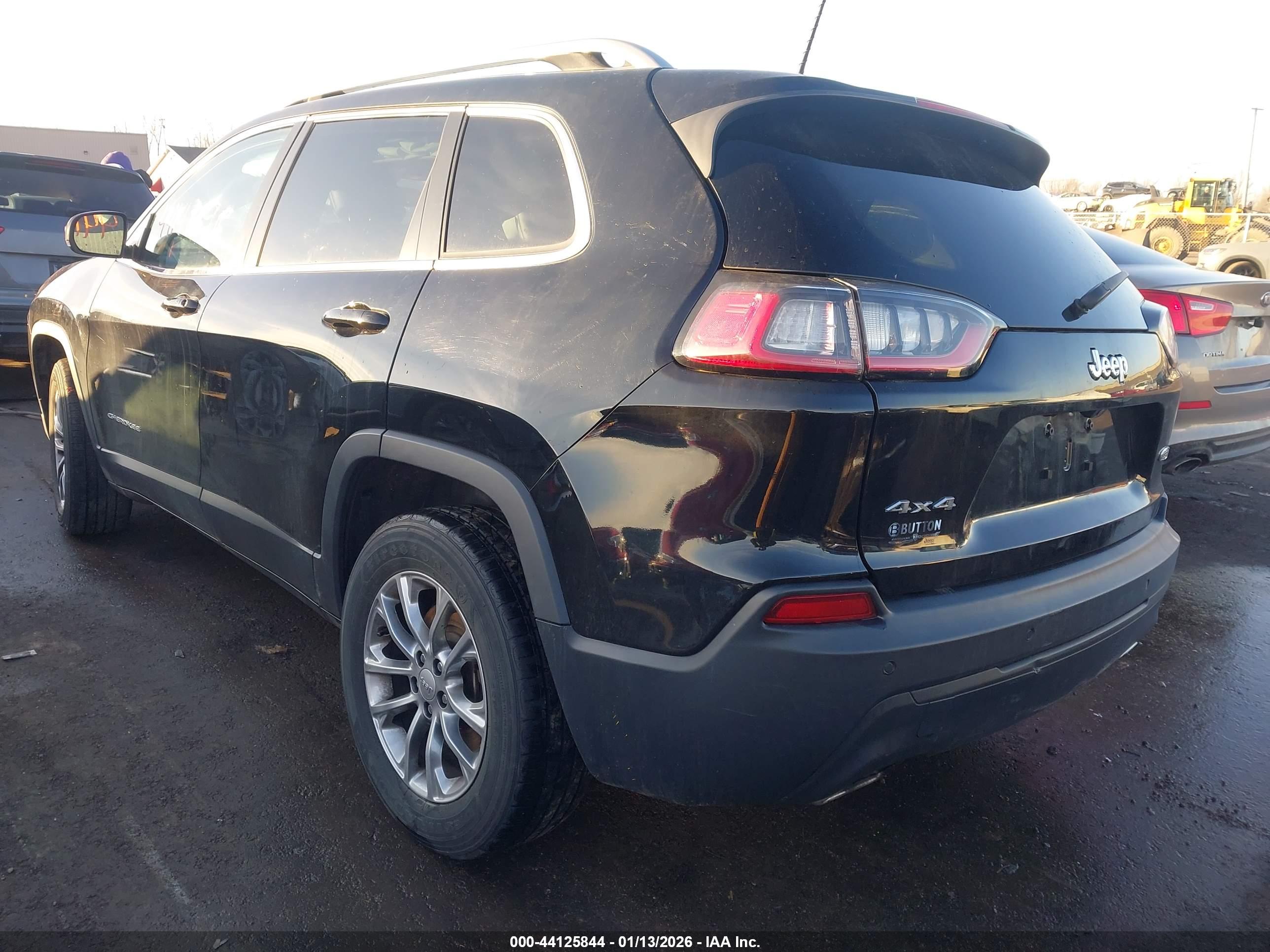 JEEP CHEROKEE image 3