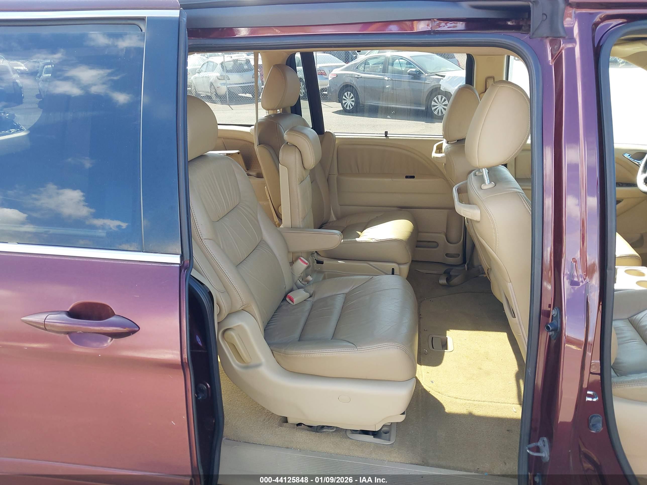 HONDA ODYSSEY image 8