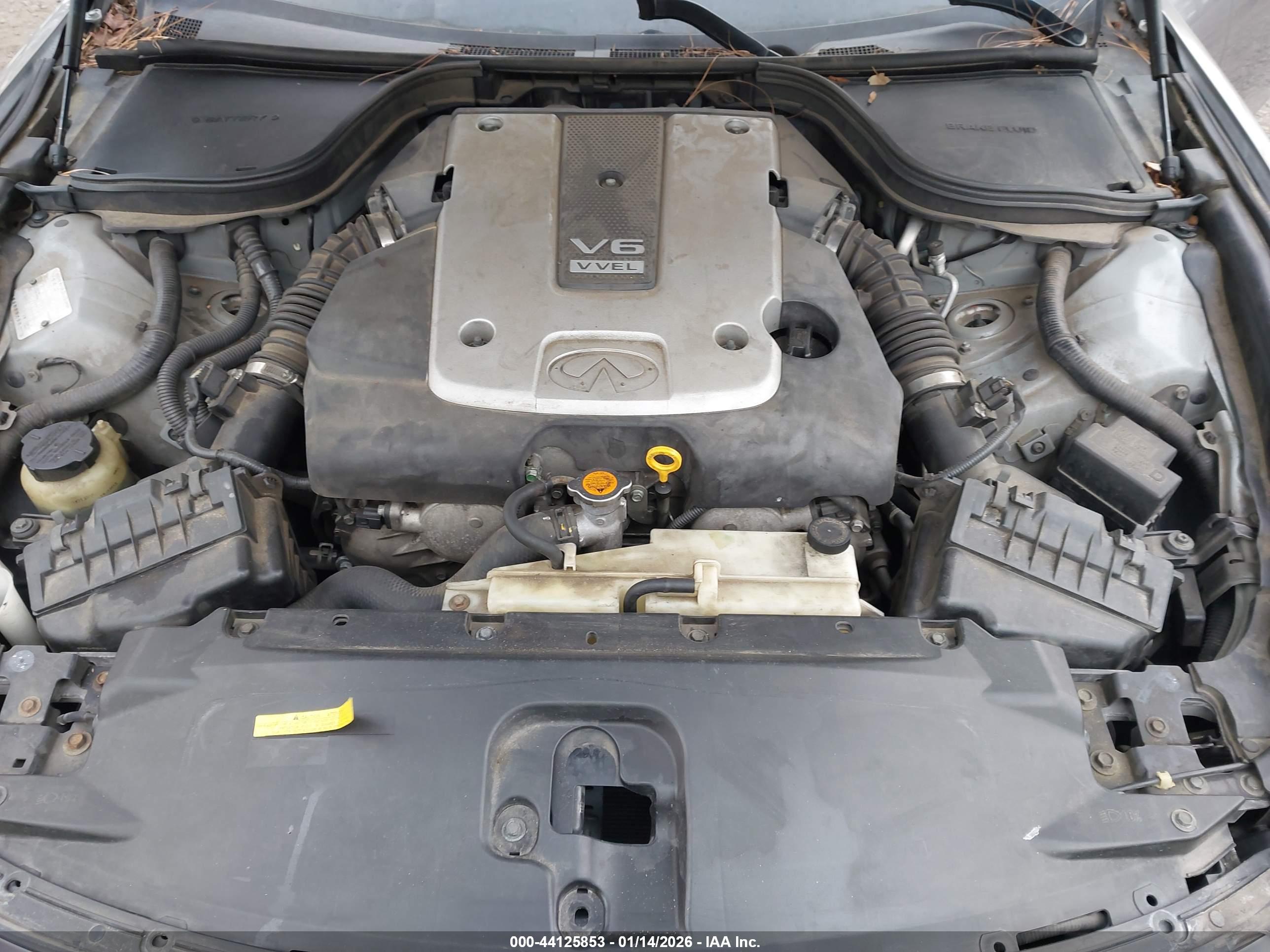 INFINITI G37 image 10