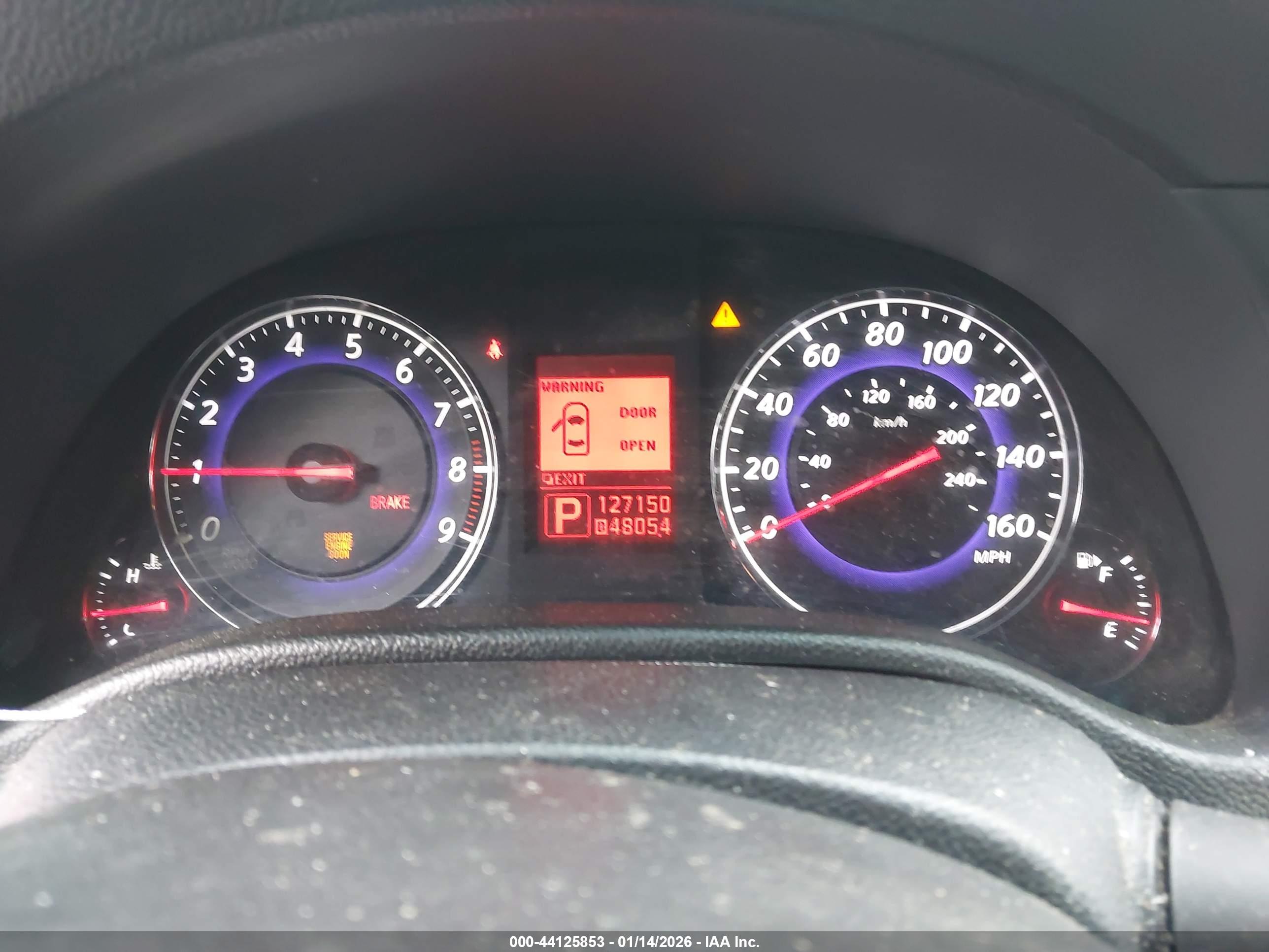INFINITI G37 image 7