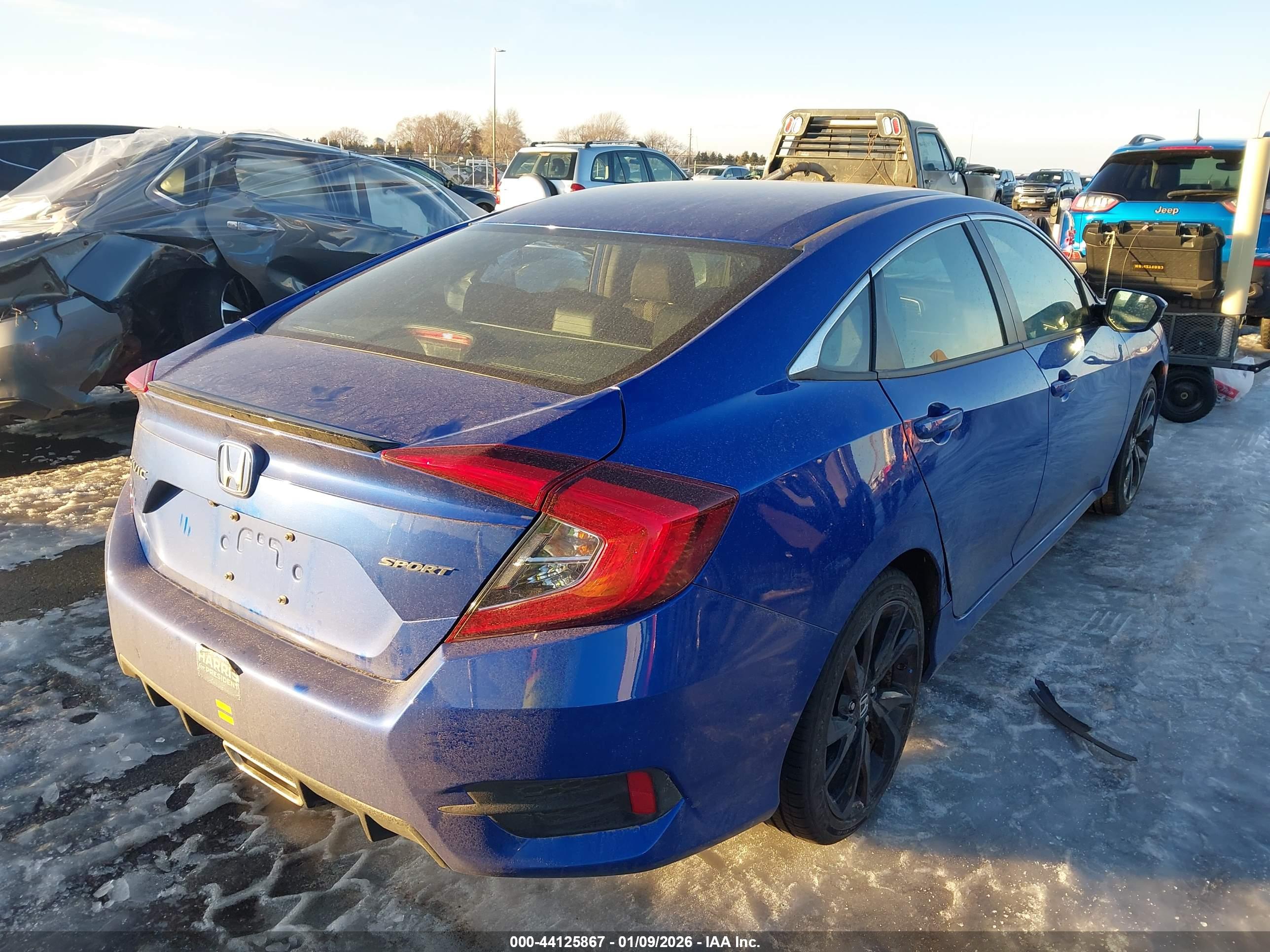 HONDA CIVIC image 4