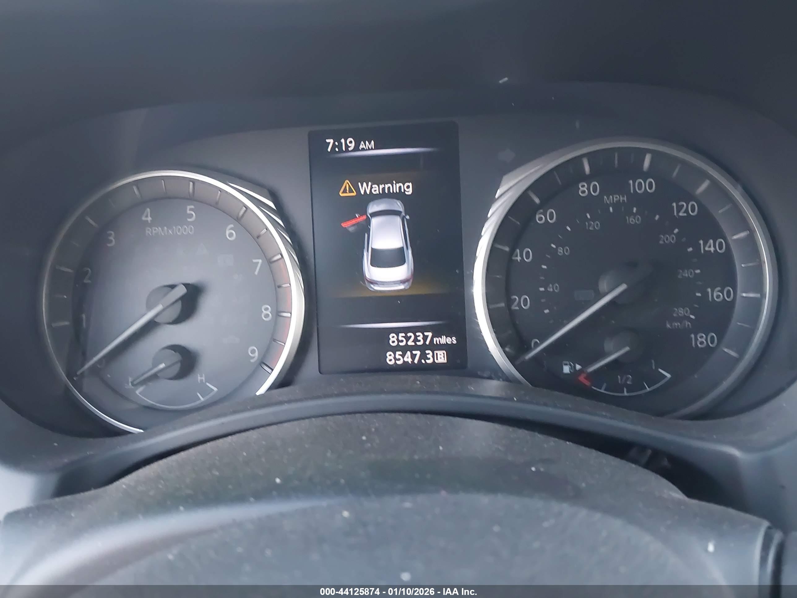 INFINITI Q50 image 7