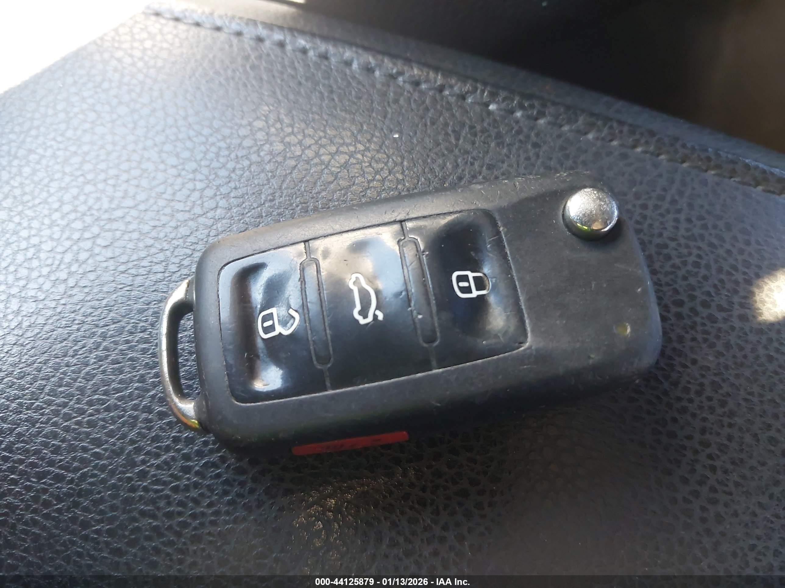 VOLKSWAGEN JETTA image 11