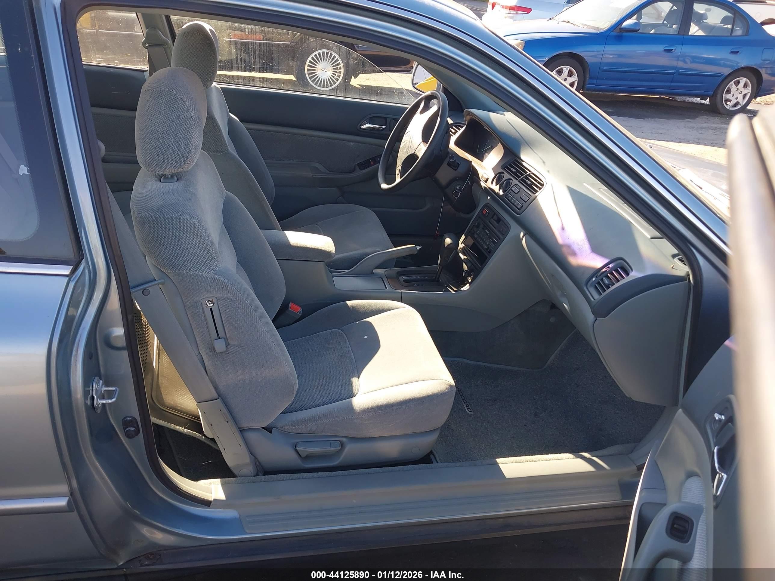 HONDA ACCORD image 5