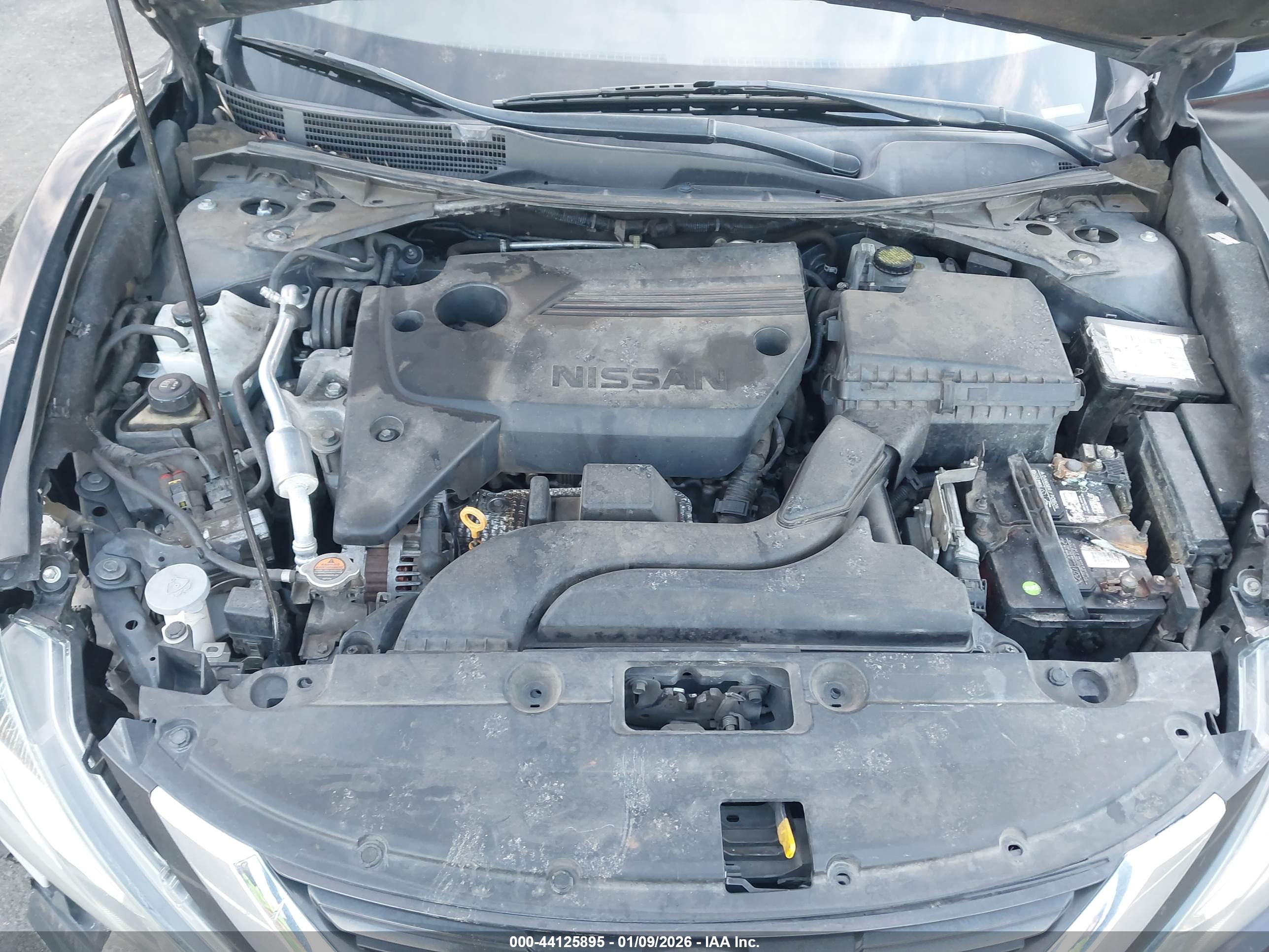 NISSAN ALTIMA image 10