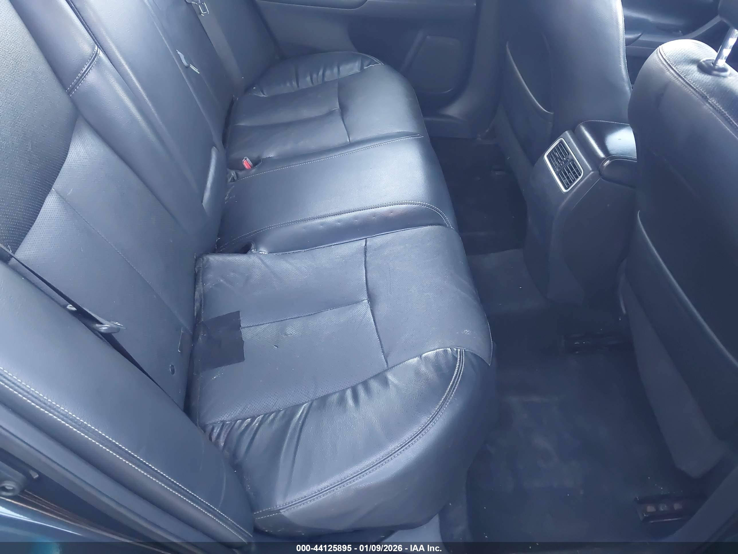 NISSAN ALTIMA image 8