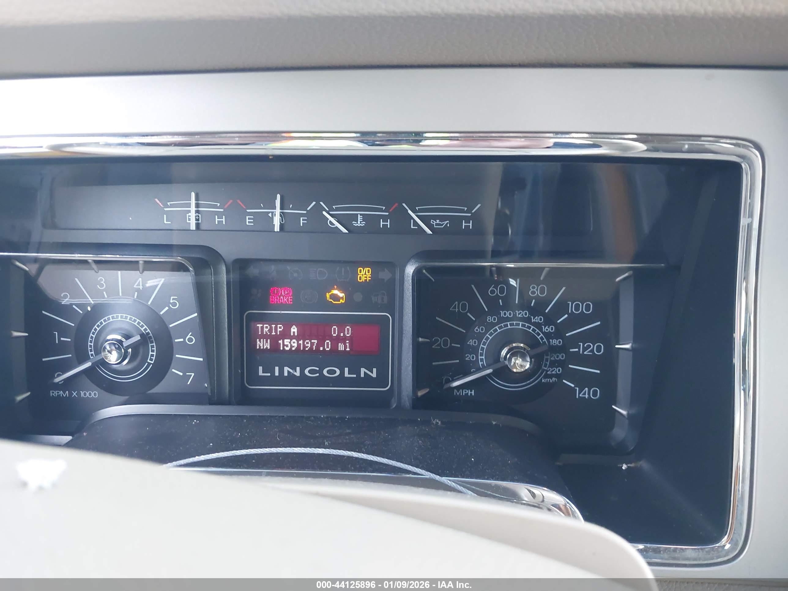 LINCOLN NAVIGATOR image 7