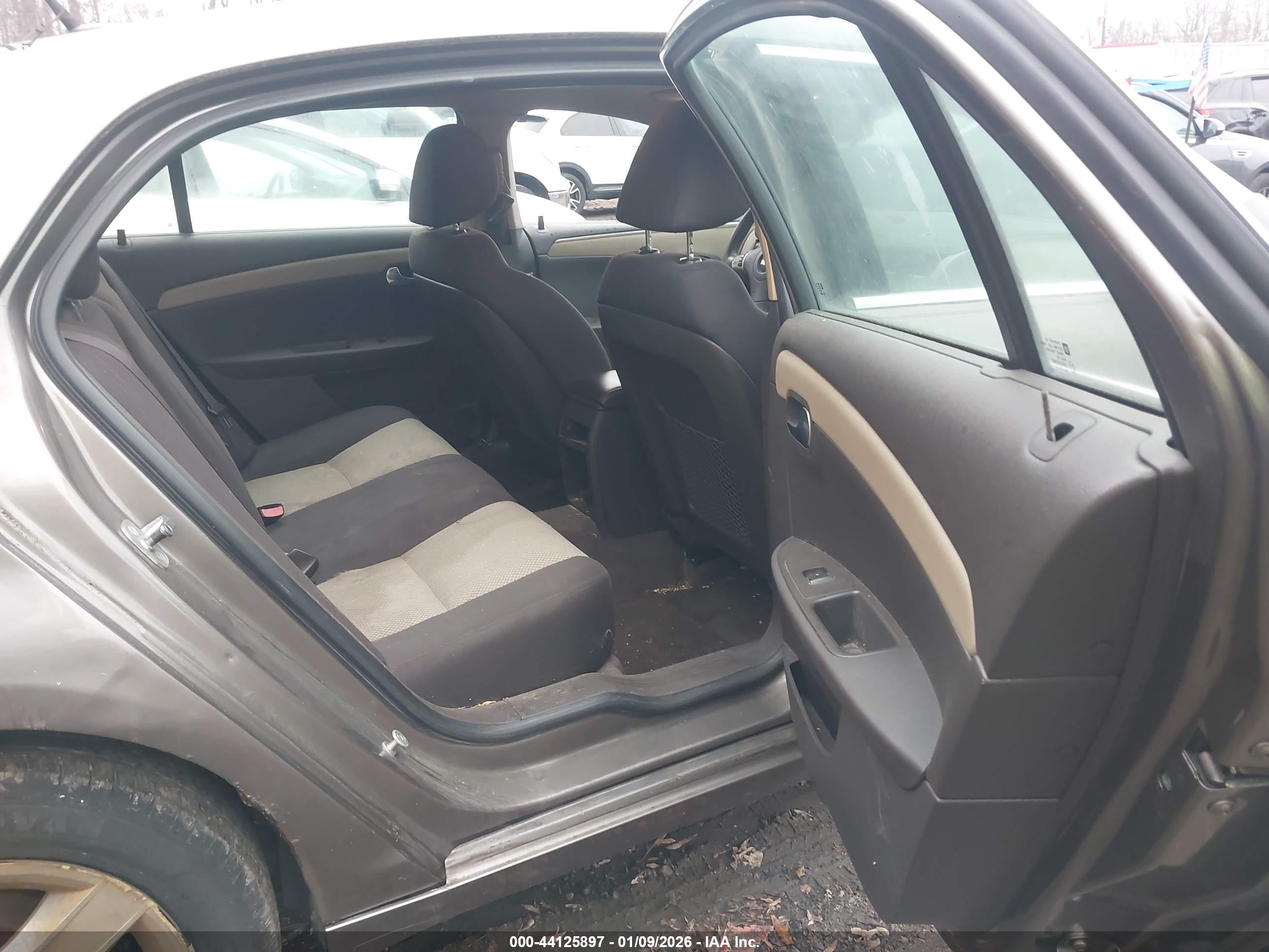CHEVROLET MALIBU image 8