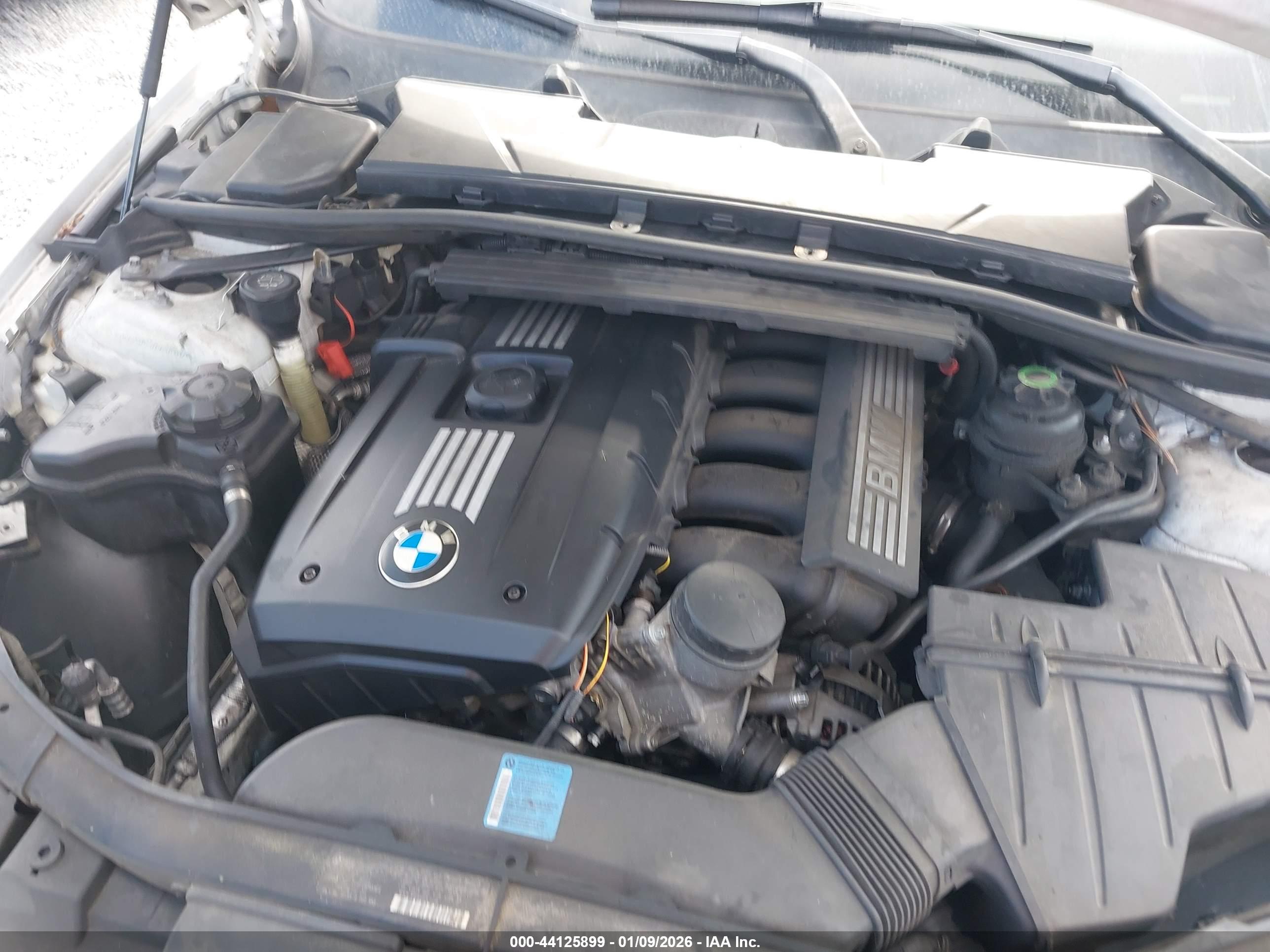 BMW 328I image 10