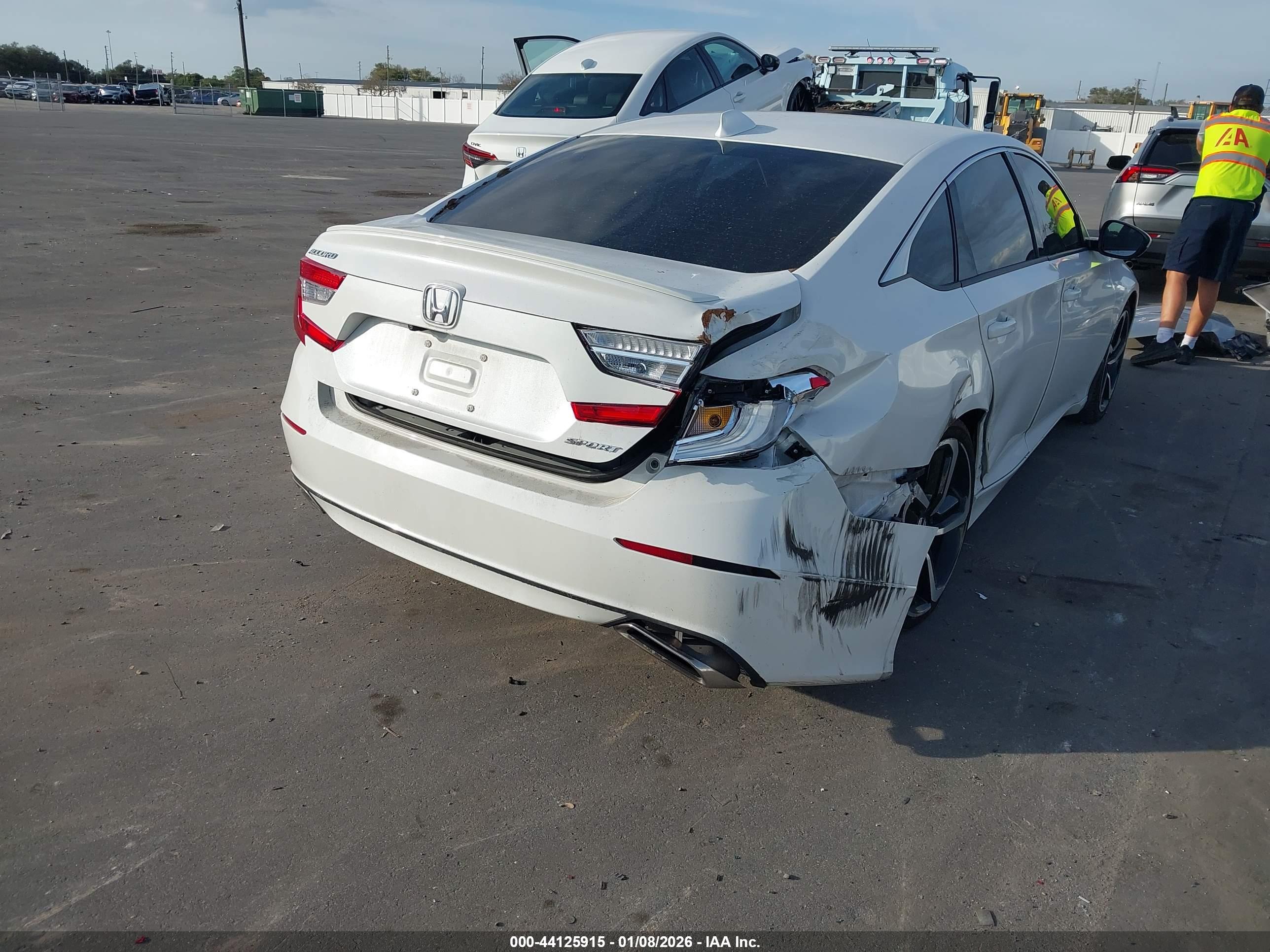 HONDA ACCORD image 4
