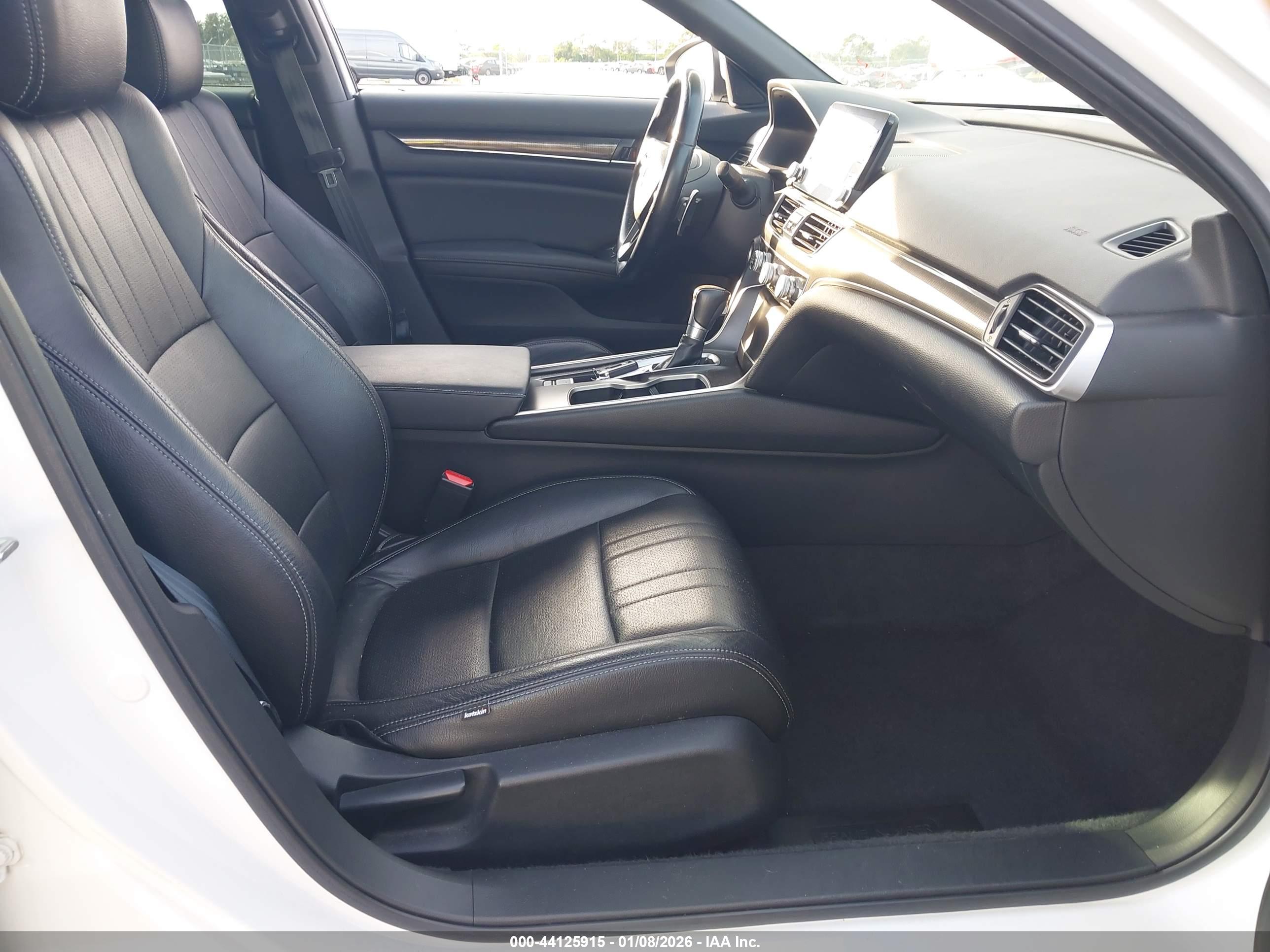 HONDA ACCORD image 5