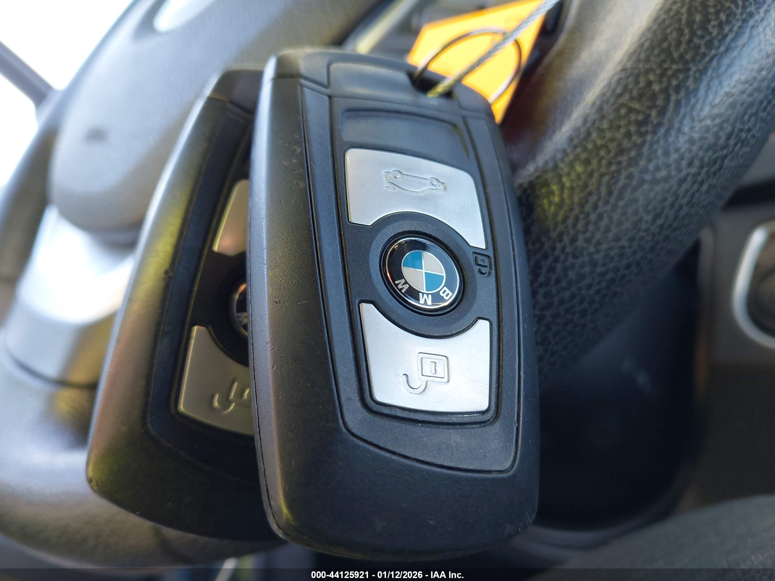 BMW 328I image 11