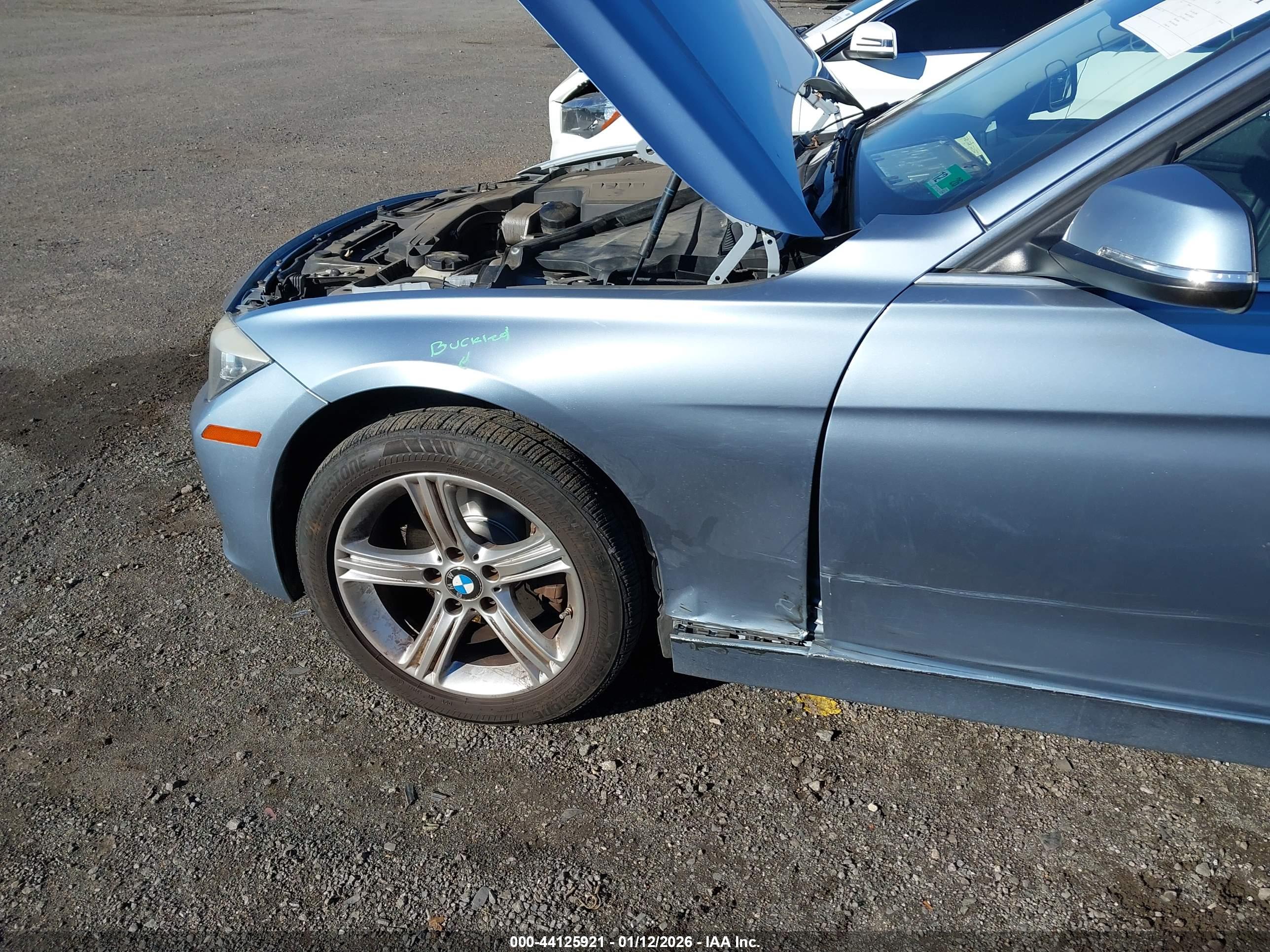 BMW 328I image 6