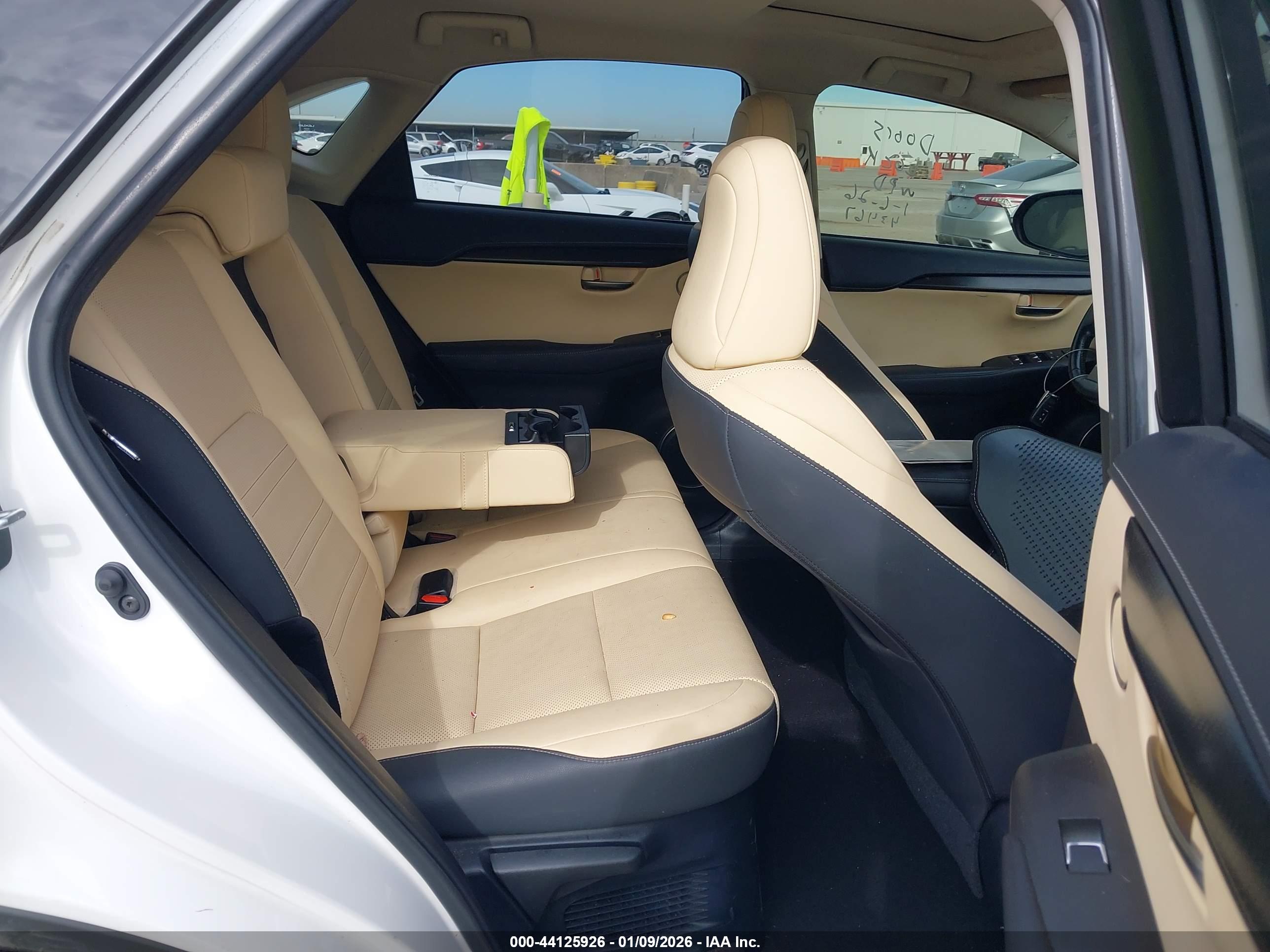 LEXUS NX image 8
