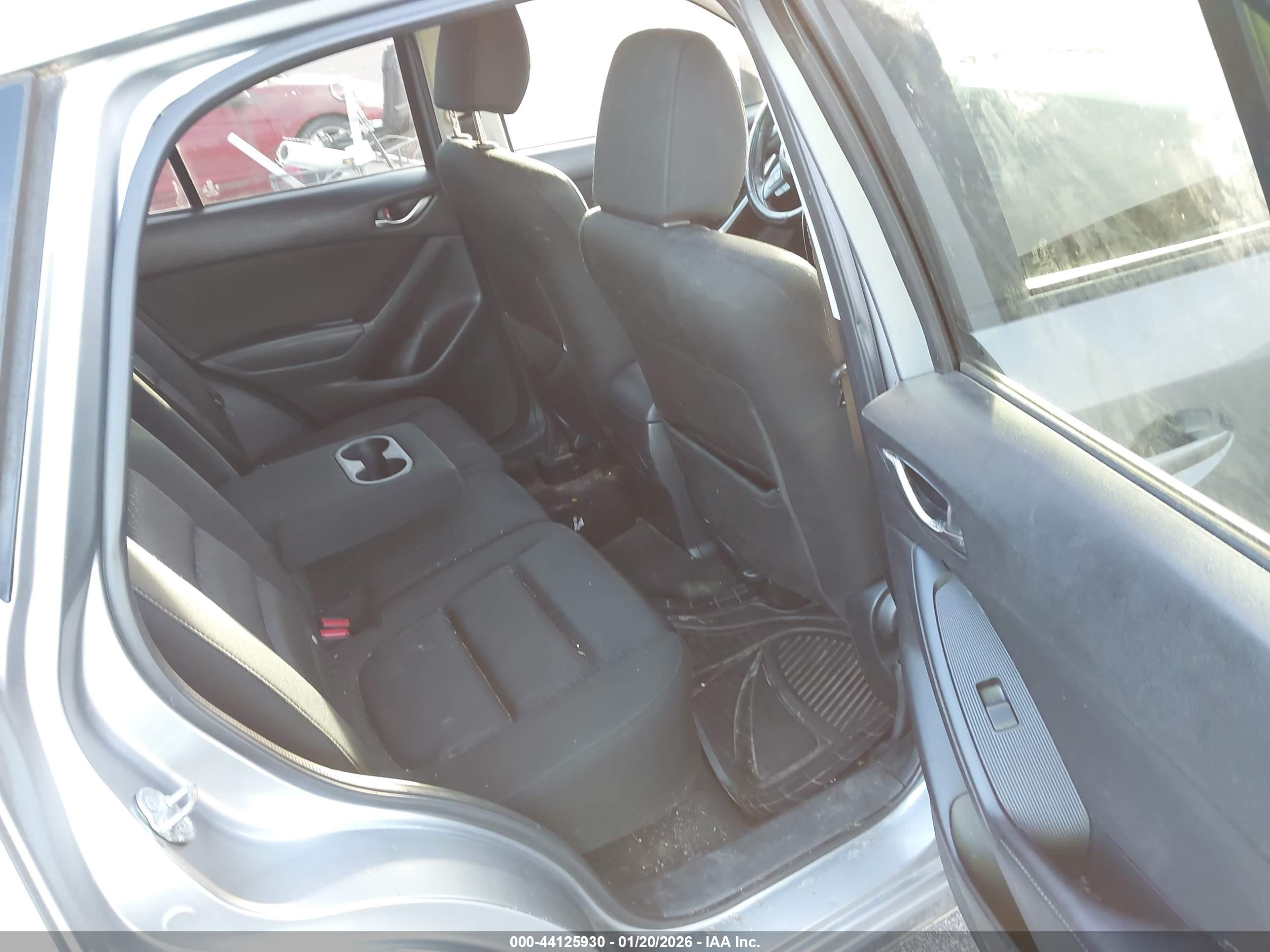 MAZDA CX-5 image 8