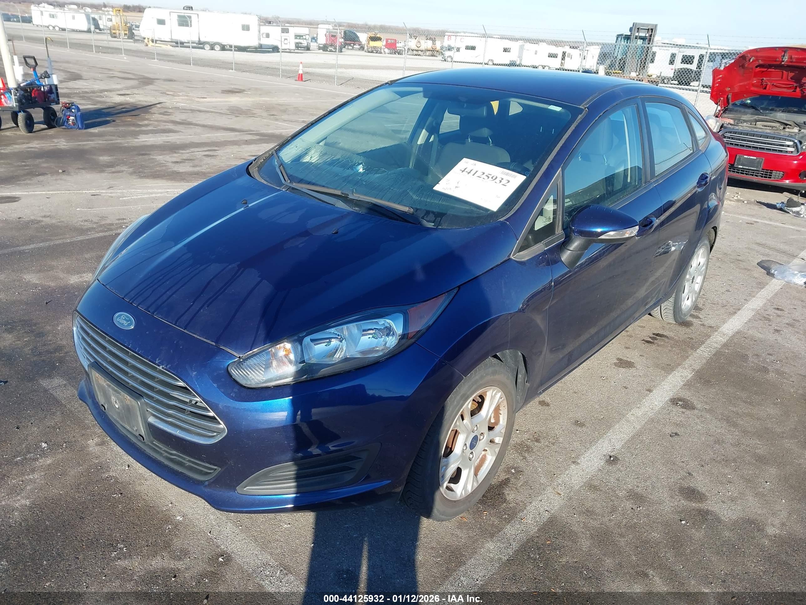 FORD FIESTA image 2