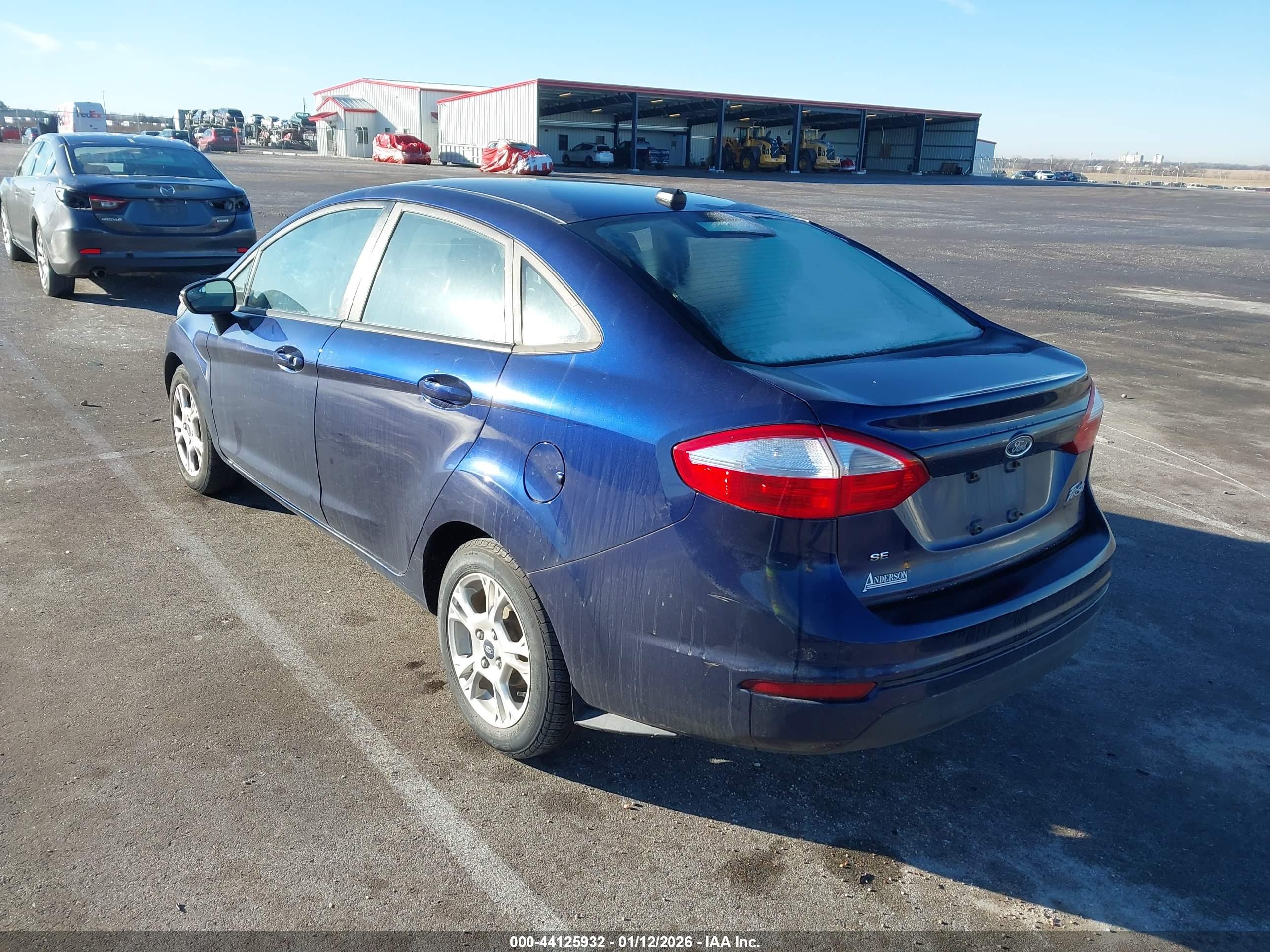 FORD FIESTA image 3