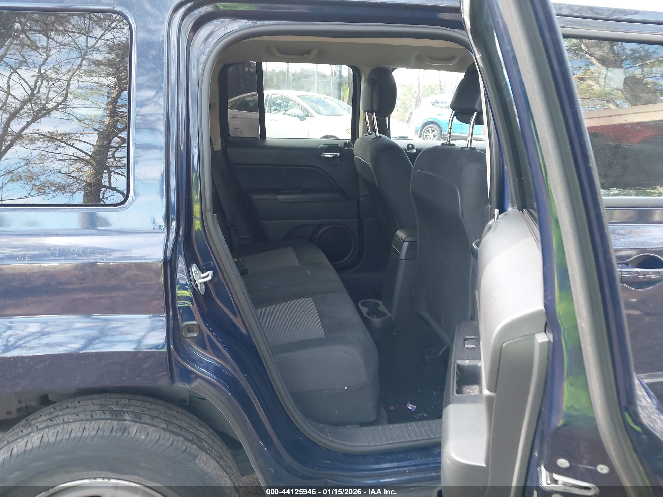 JEEP PATRIOT image 8