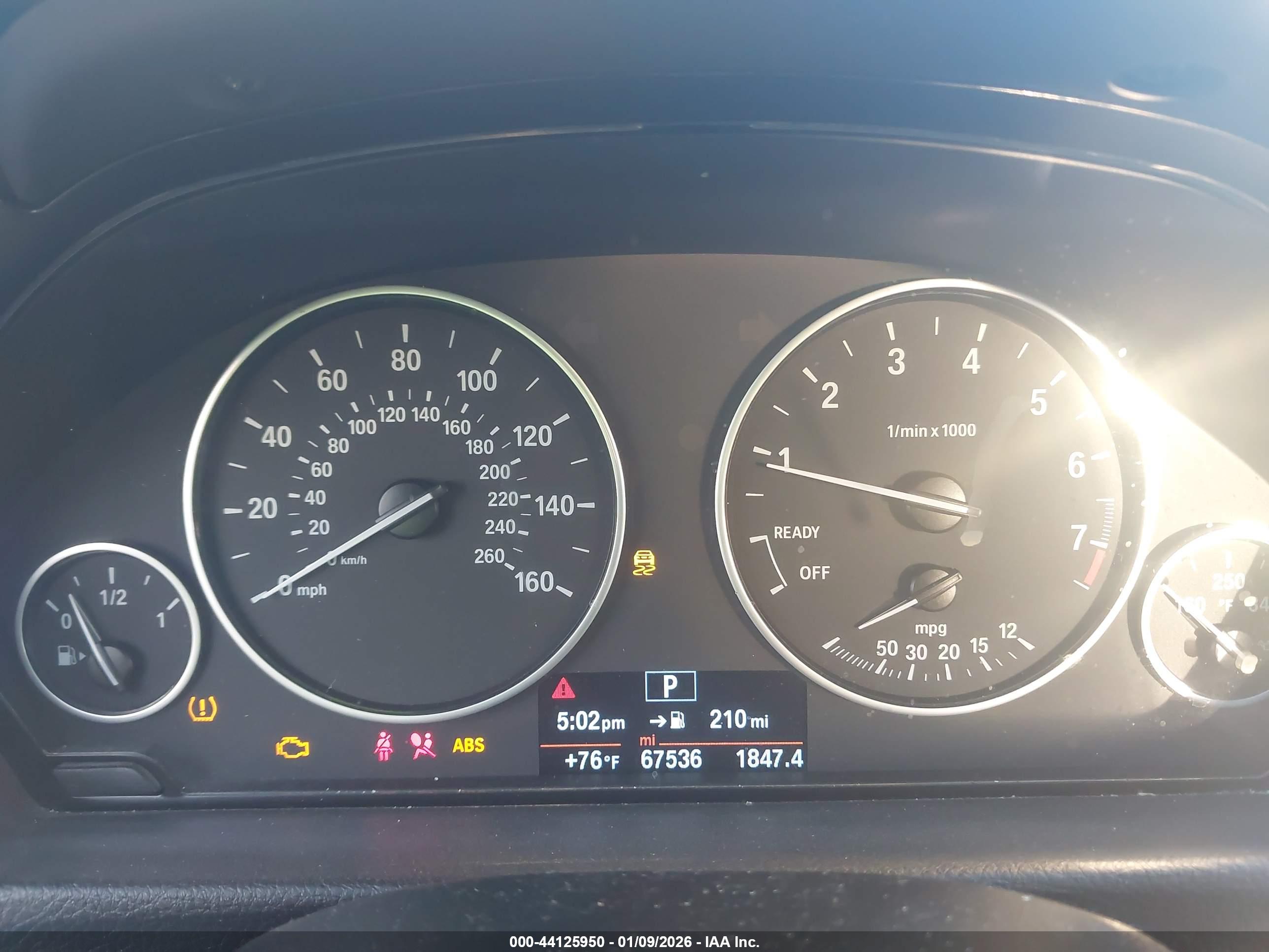 BMW 320I image 7