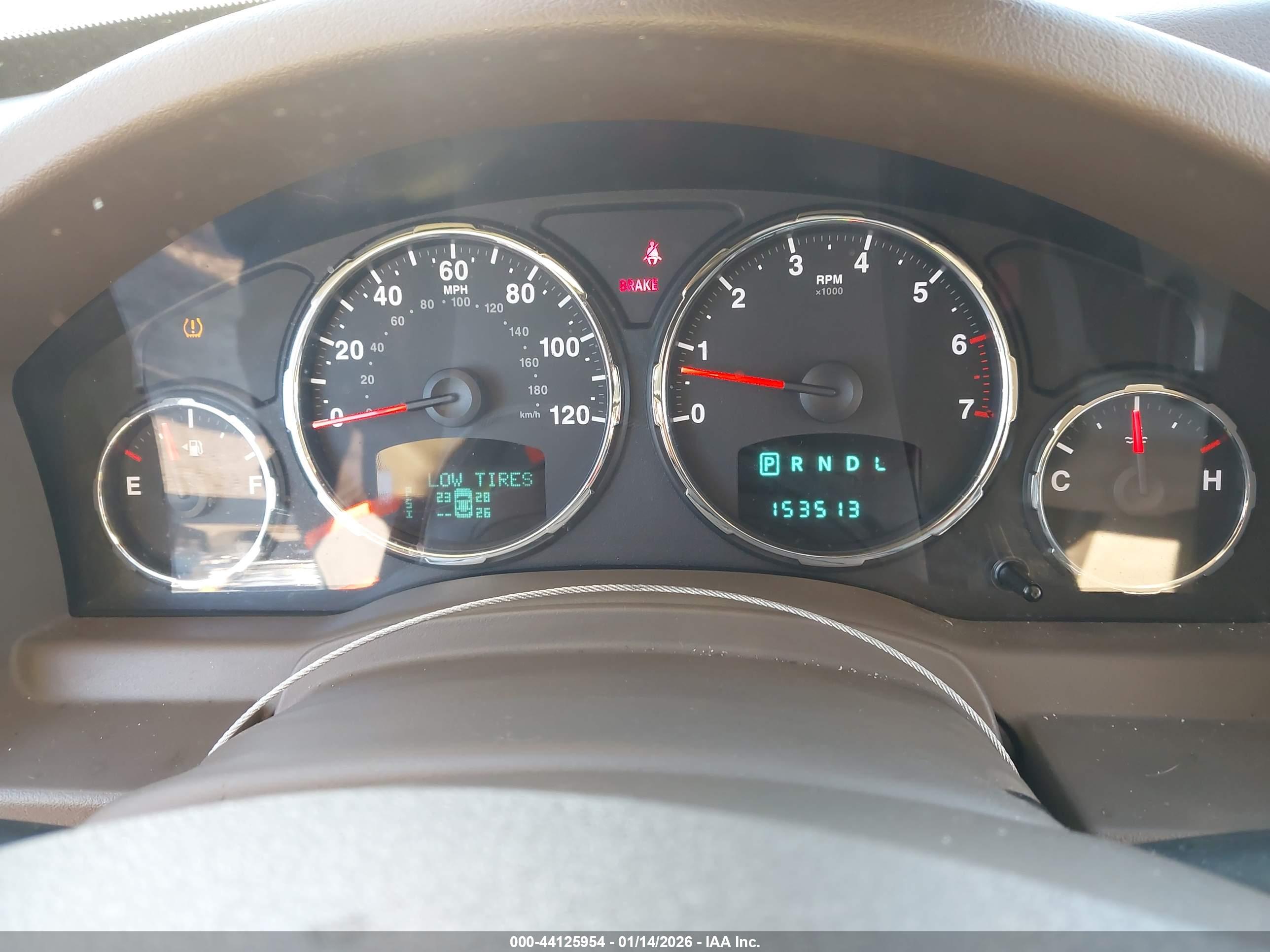 JEEP LIBERTY image 7