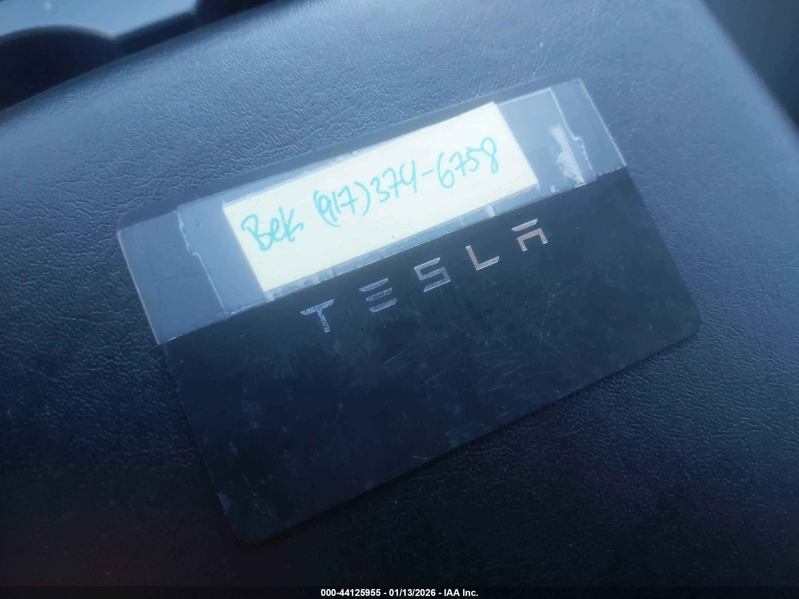 TESLA MODEL image 11