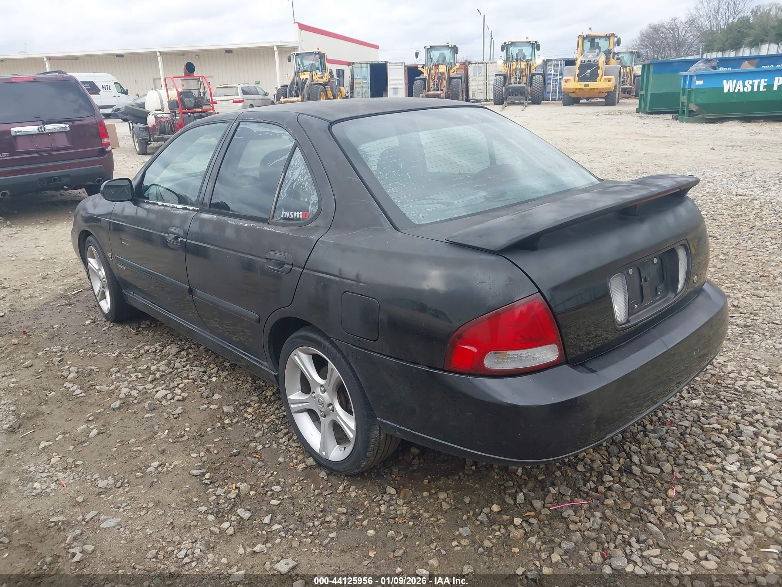 NISSAN SENTRA image 3