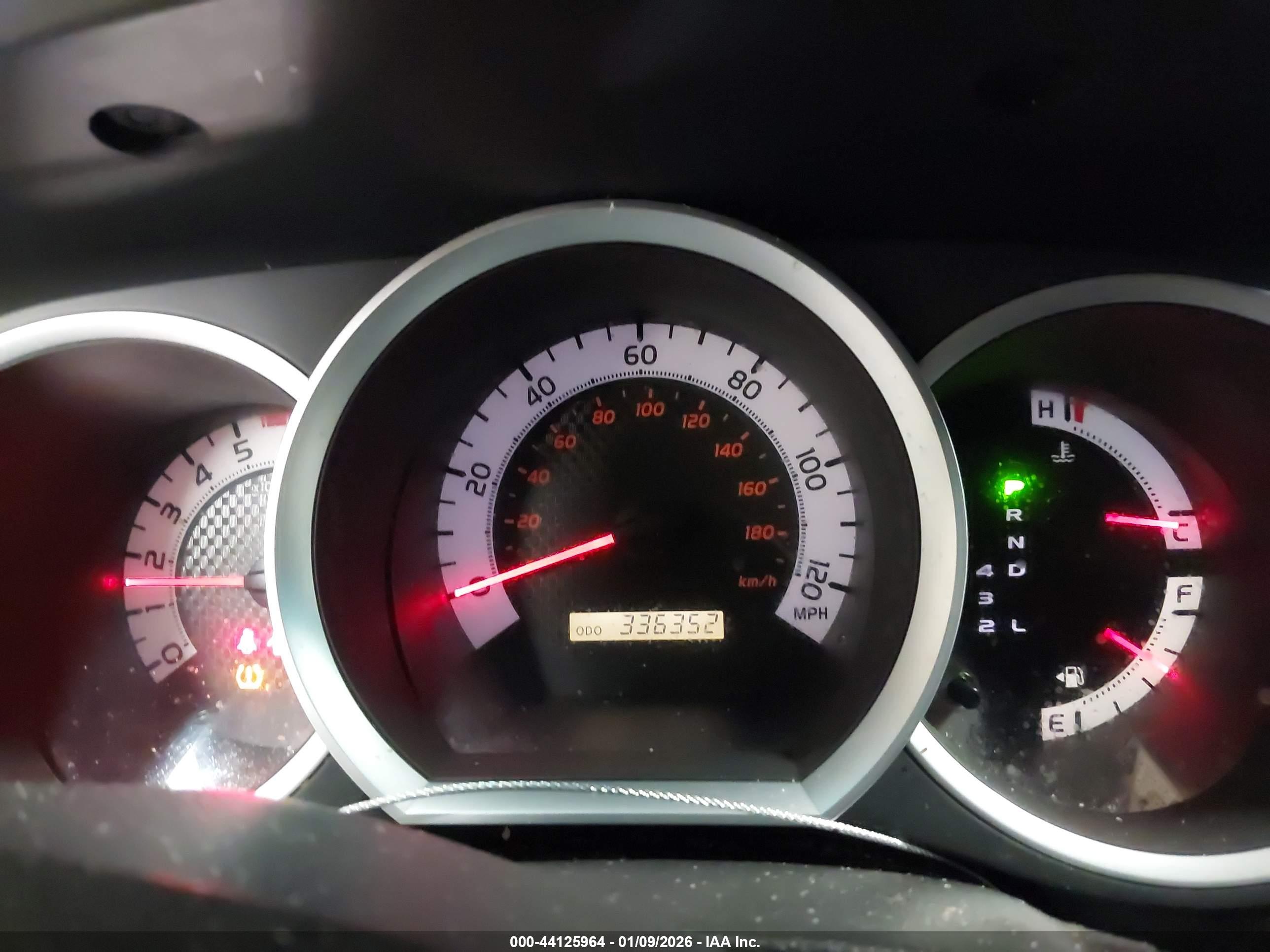 TOYOTA TACOMA image 7