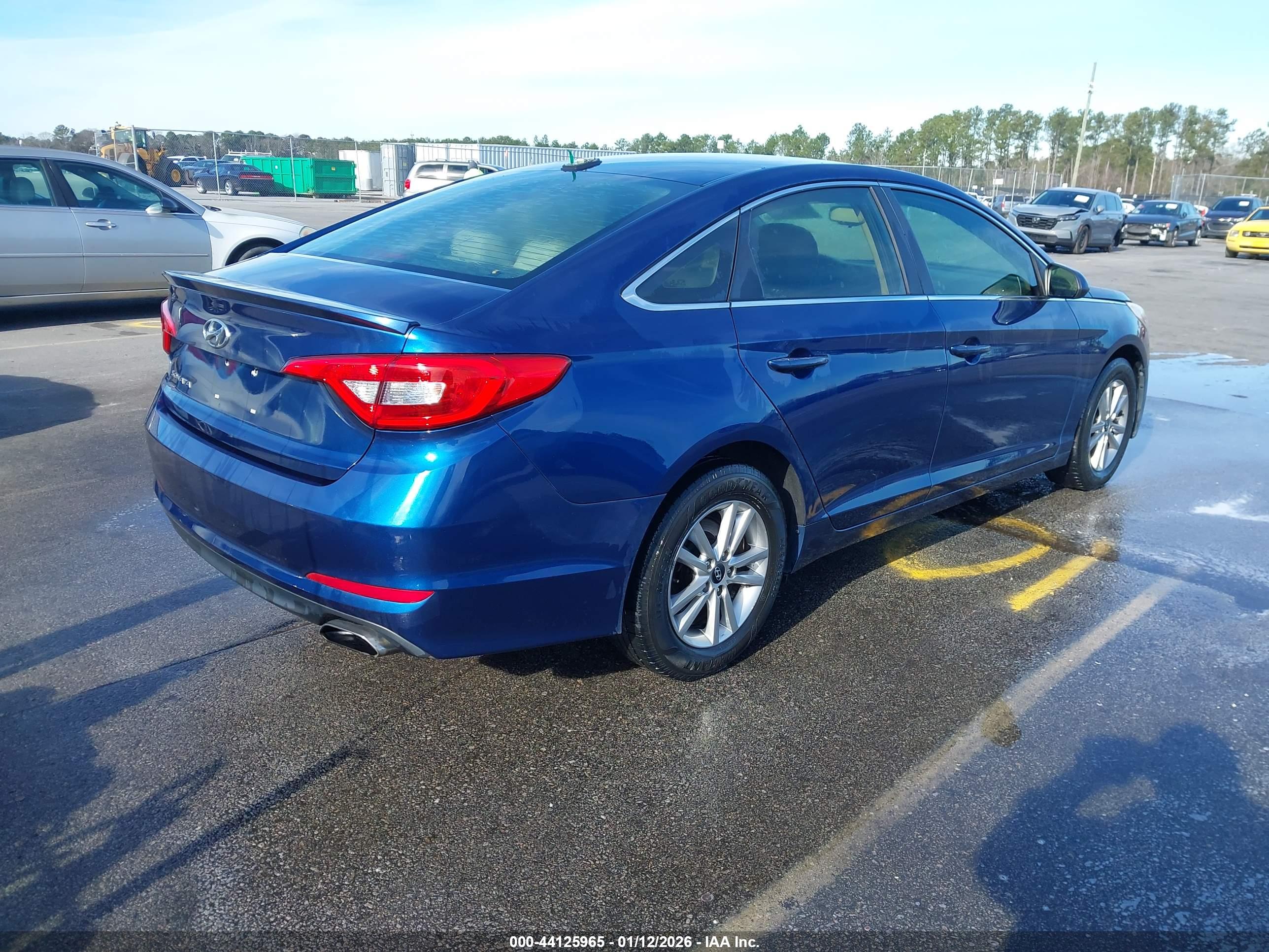 HYUNDAI SONATA image 4