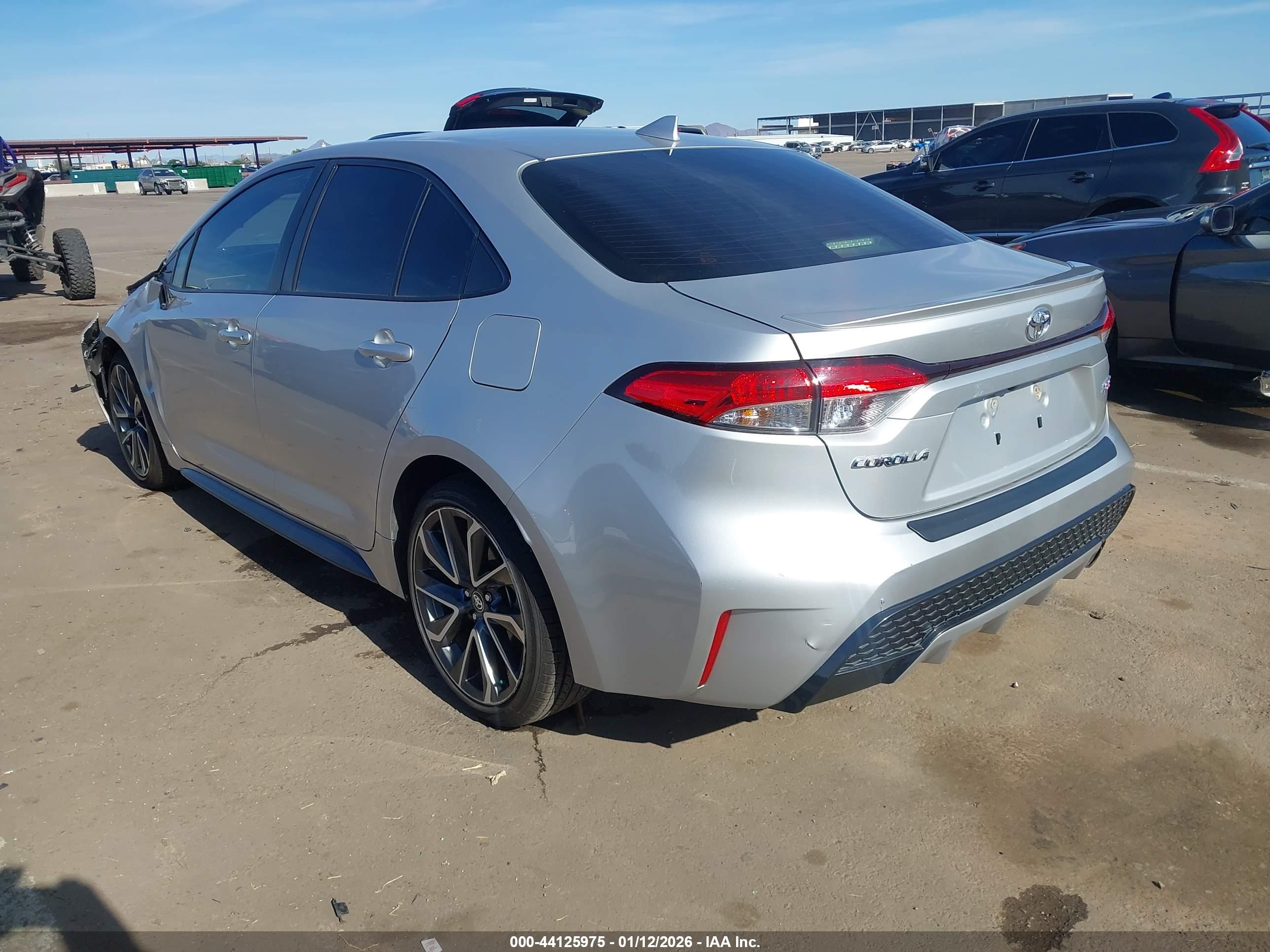 TOYOTA COROLLA image 3