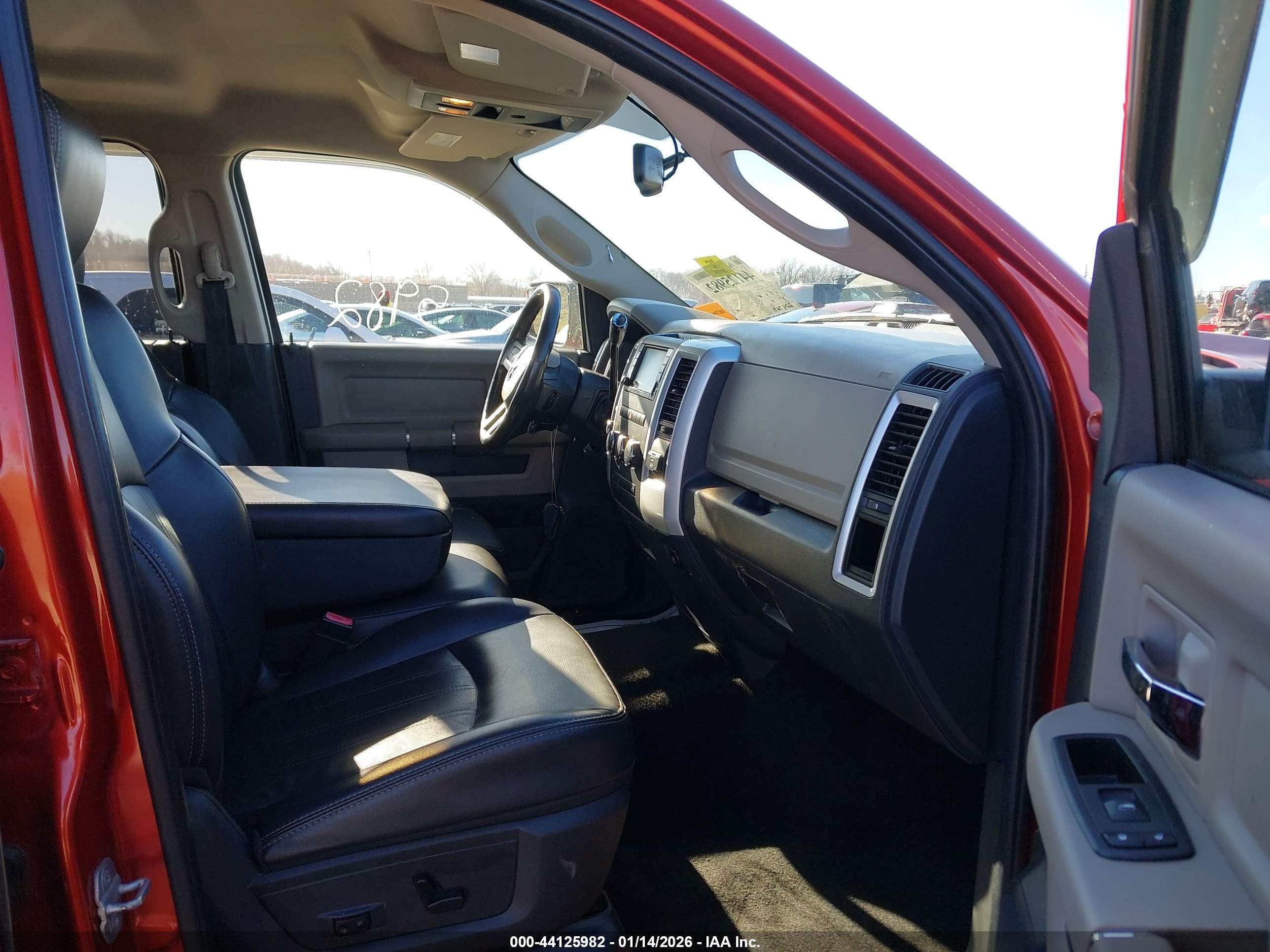 DODGE RAM image 5