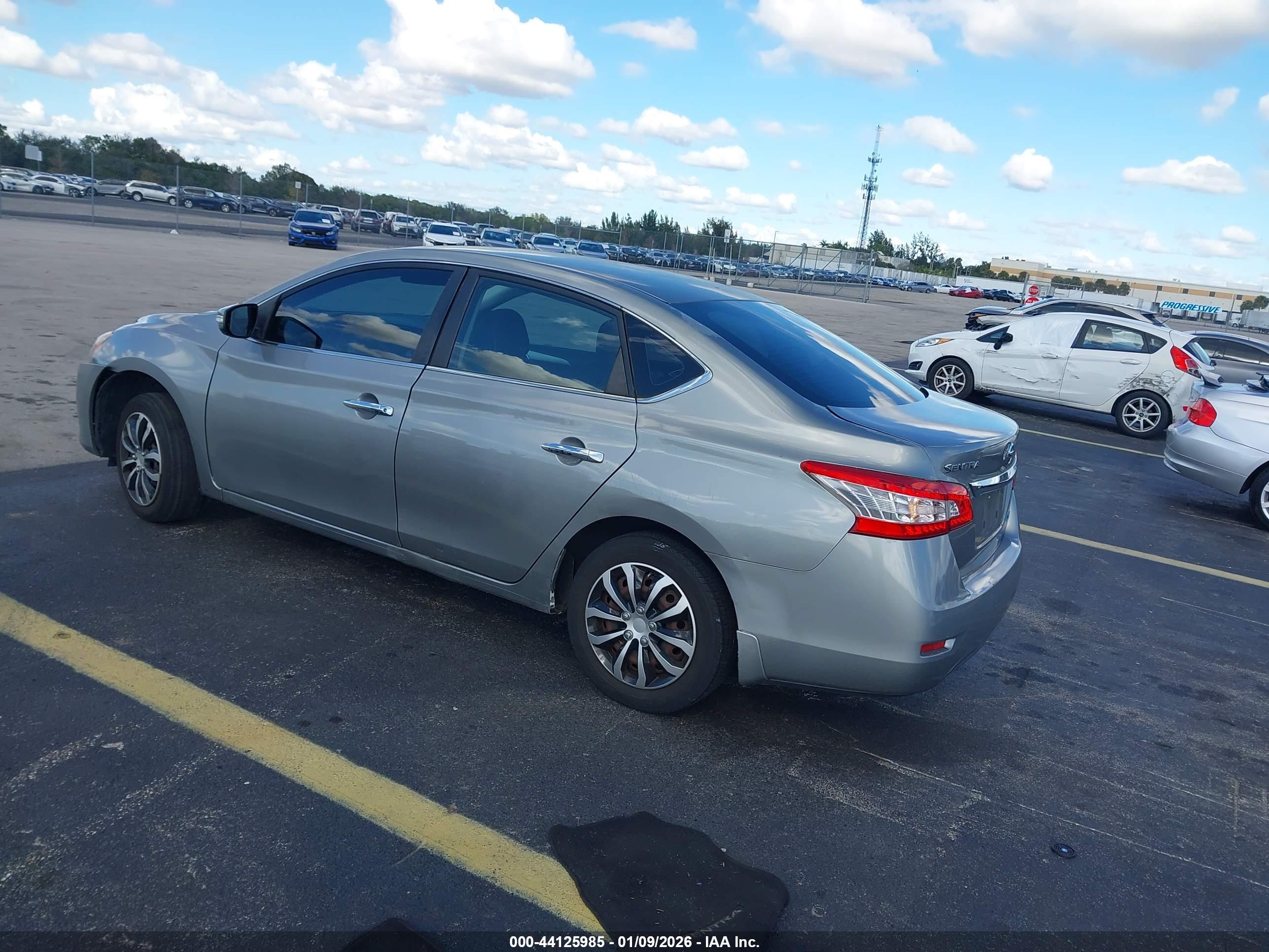 NISSAN SENTRA image 3