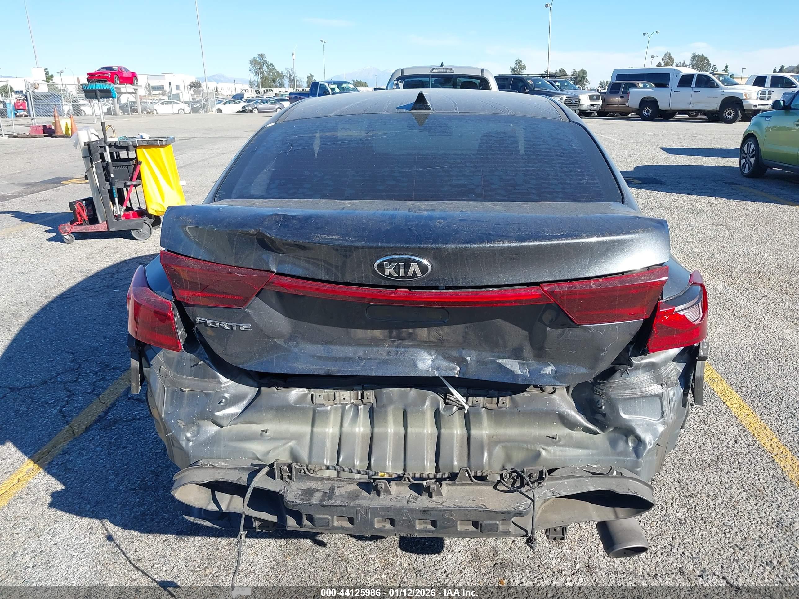 KIA FORTE image 6