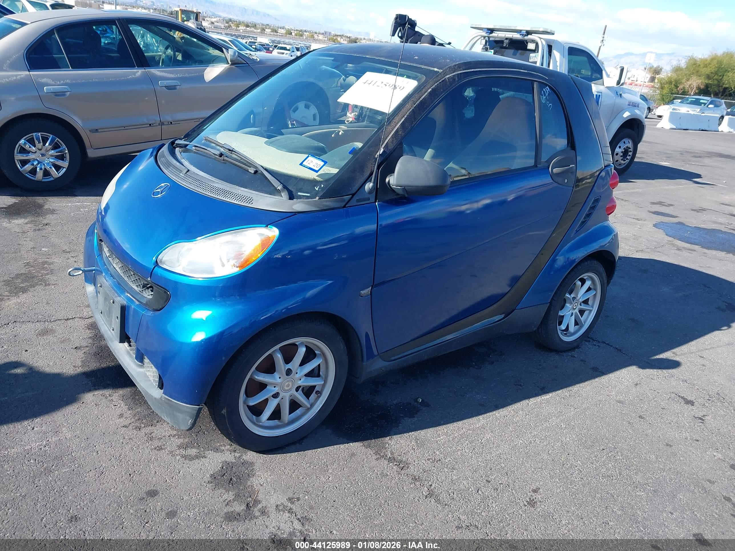 SMART FORTWO image 2