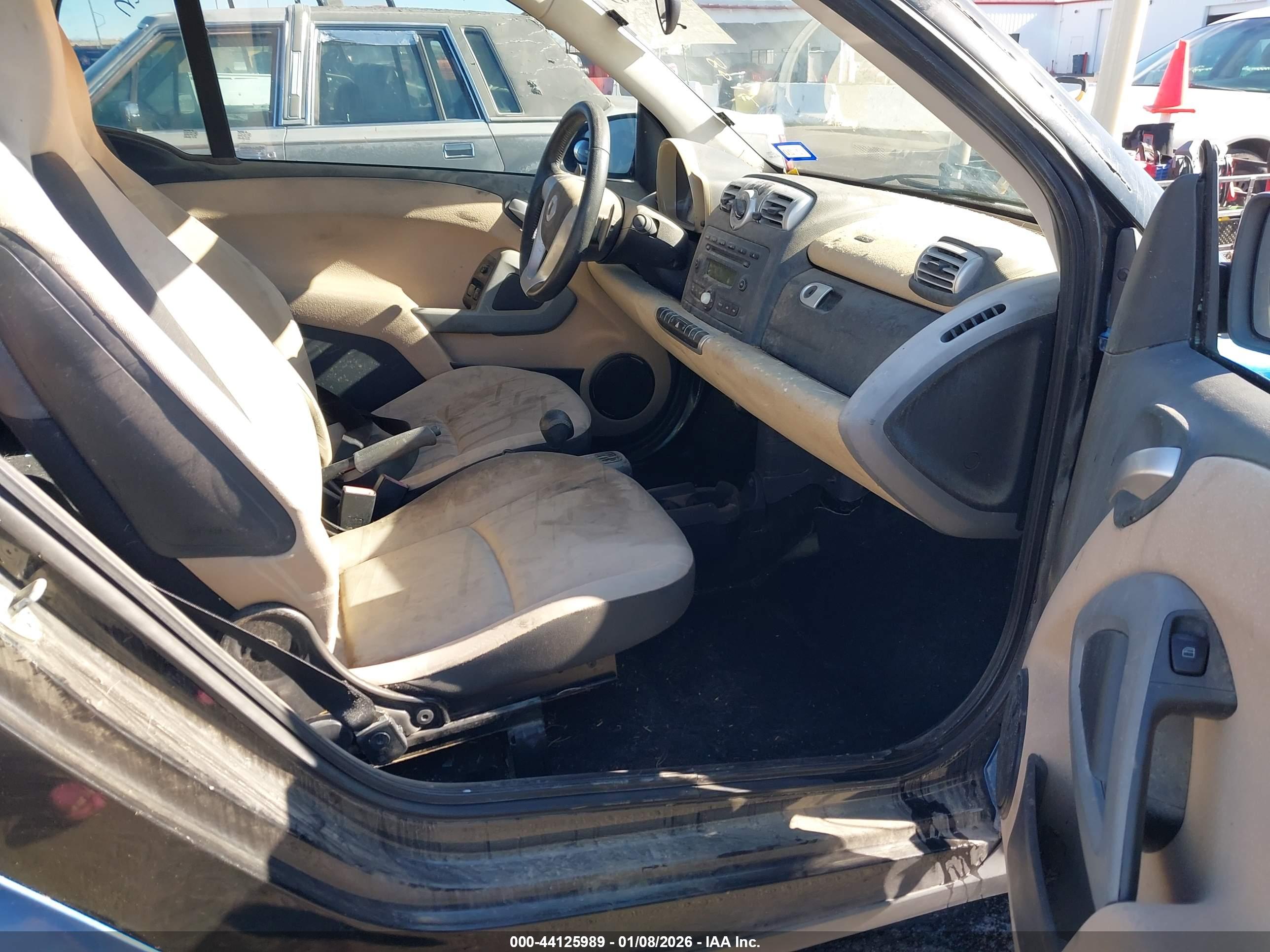 SMART FORTWO image 5