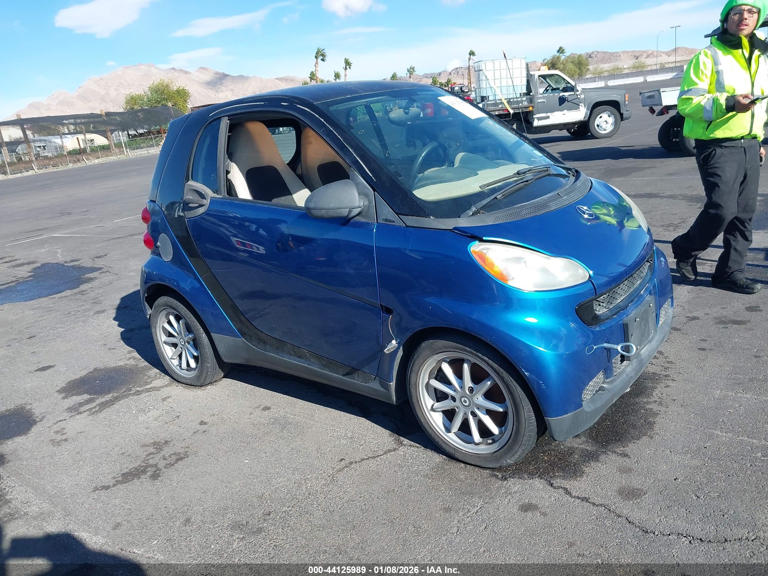 SMART FORTWO image 6