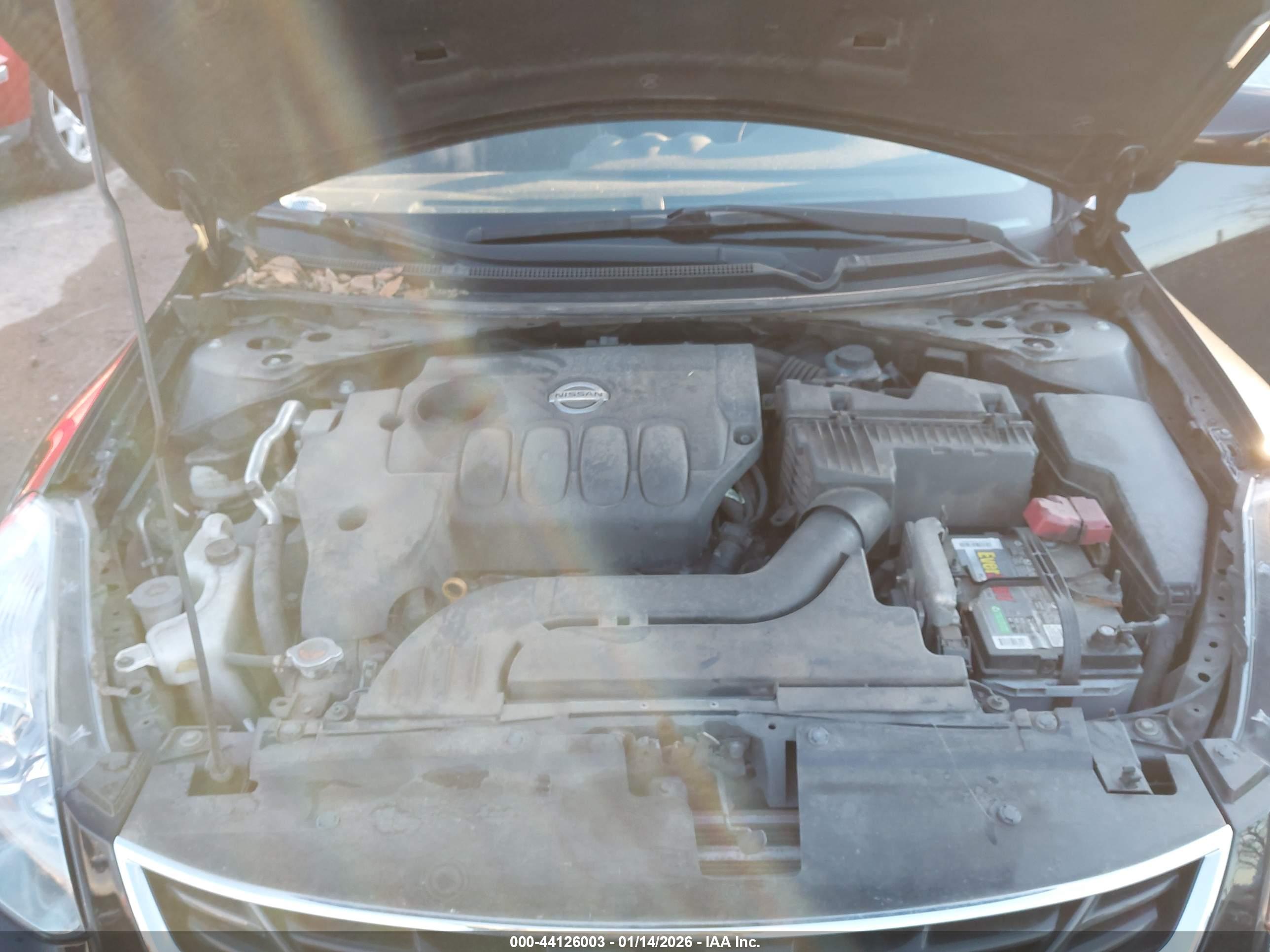 NISSAN ALTIMA image 10