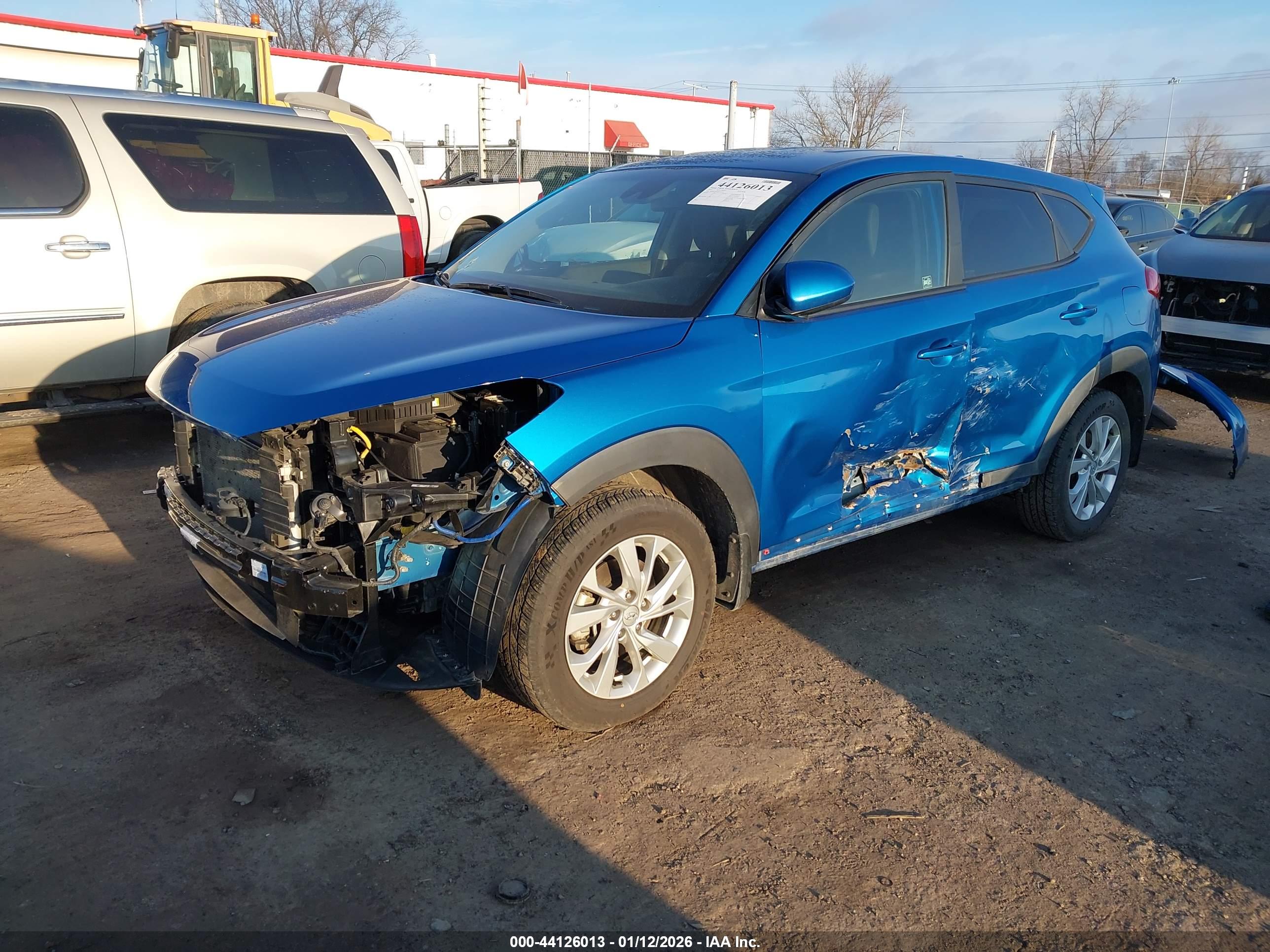 HYUNDAI TUCSON image 2