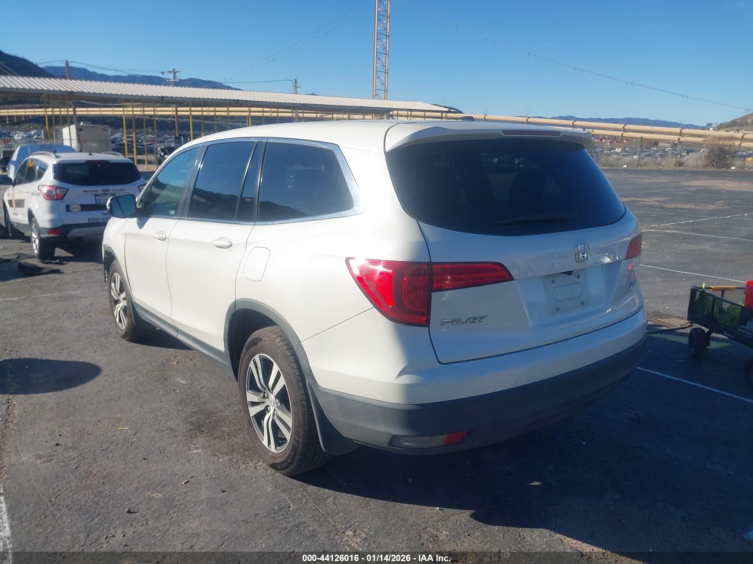 HONDA PILOT image 3