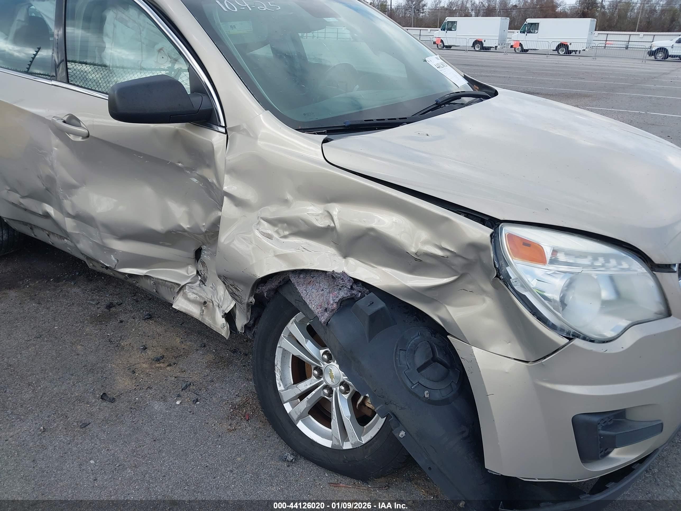 CHEVROLET EQUINOX image 6