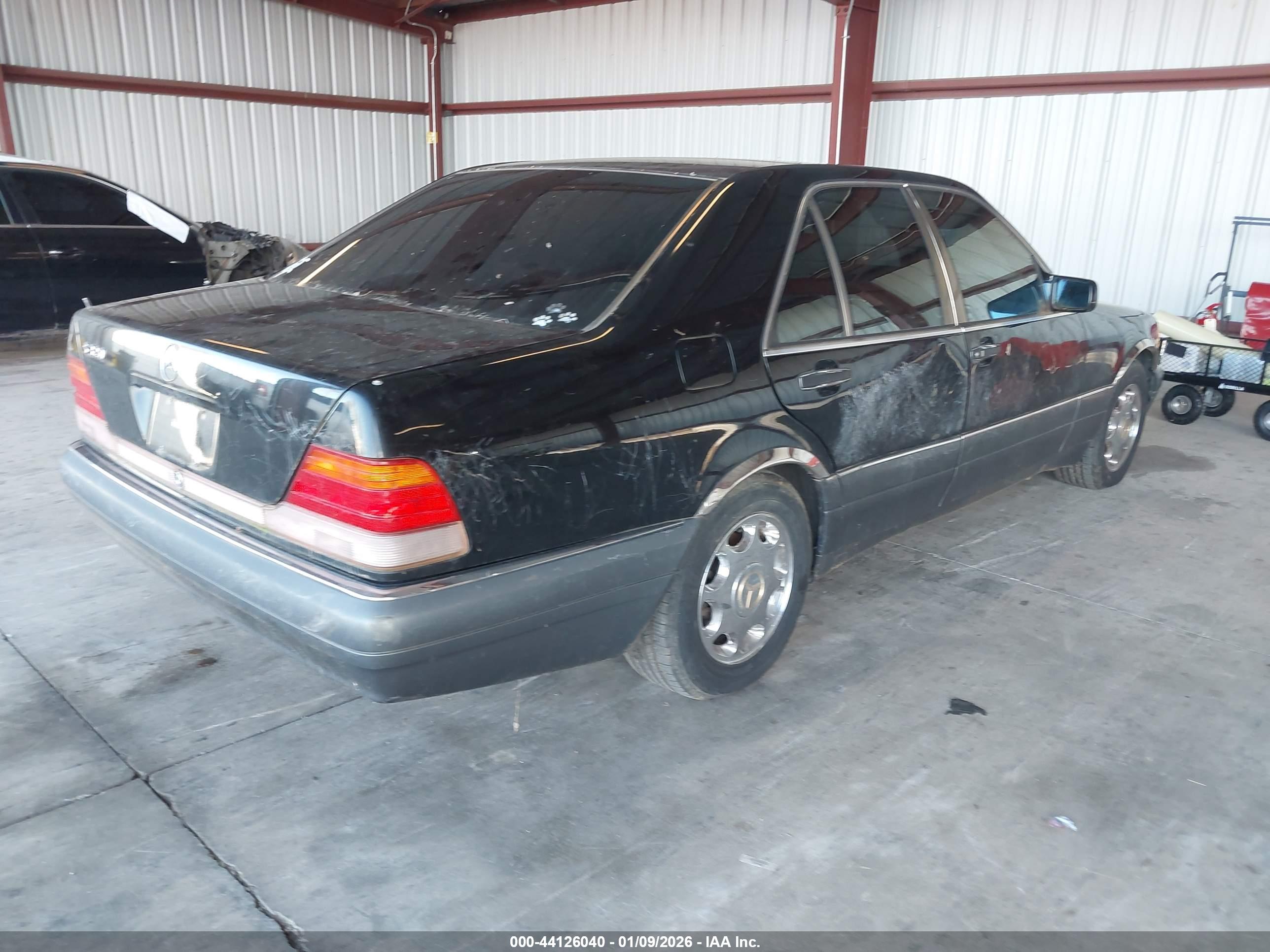 MERCEDES-BENZ S image 4
