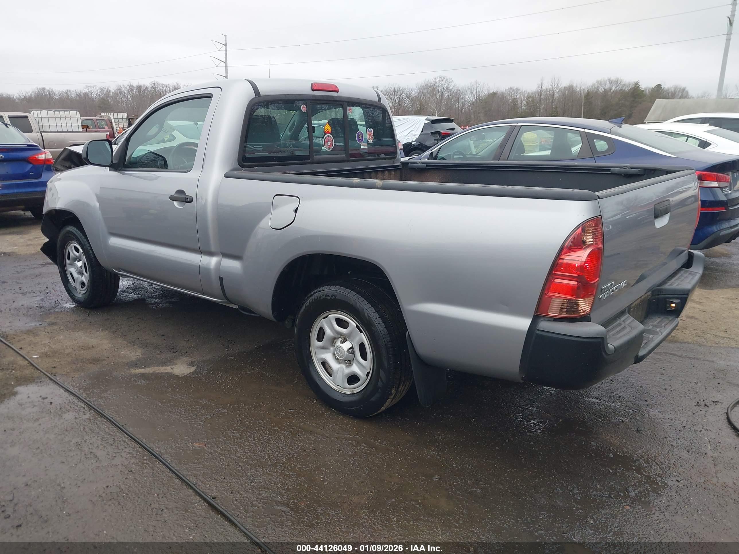 TOYOTA TACOMA image 3