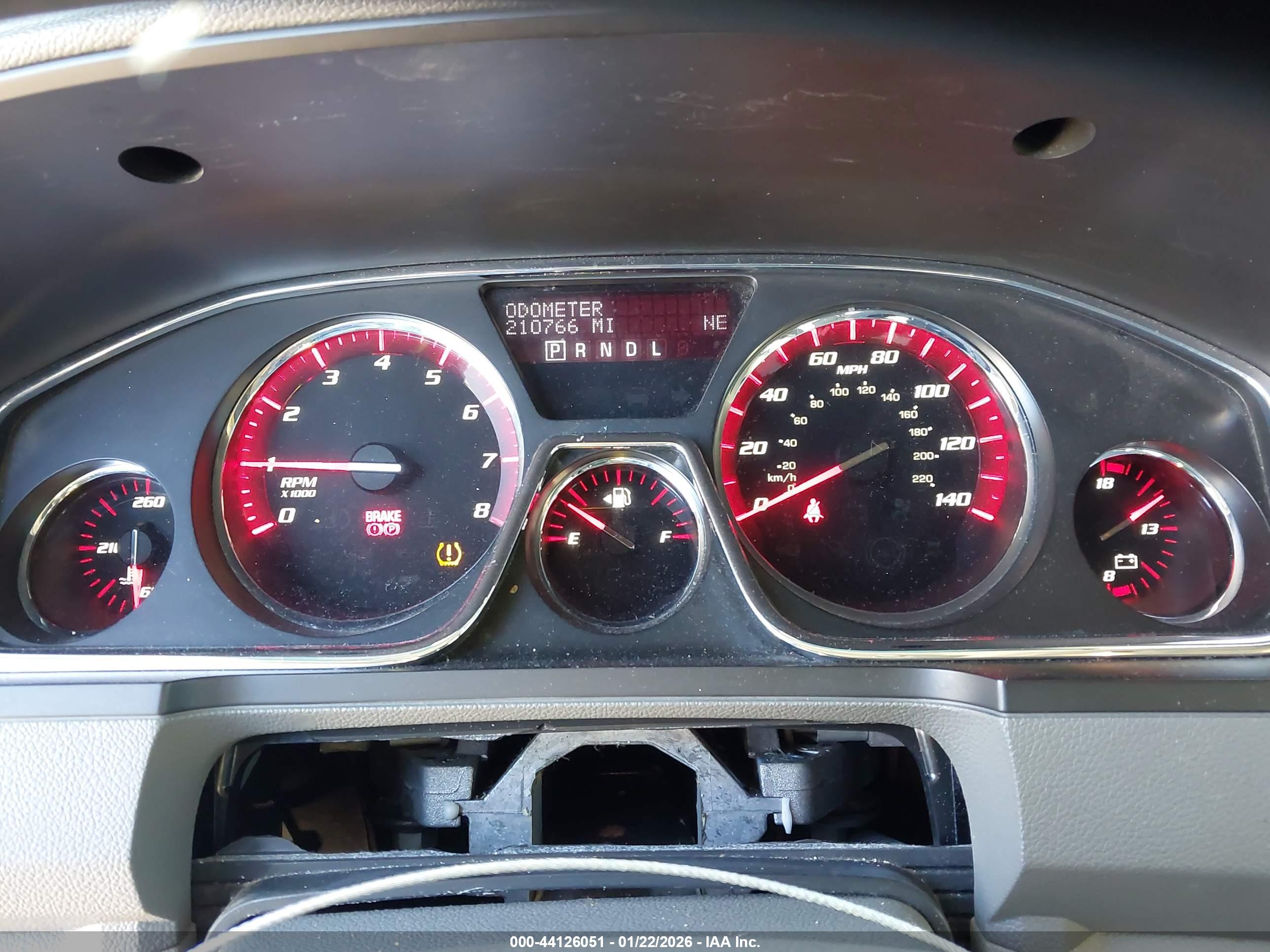 GMC ACADIA image 7