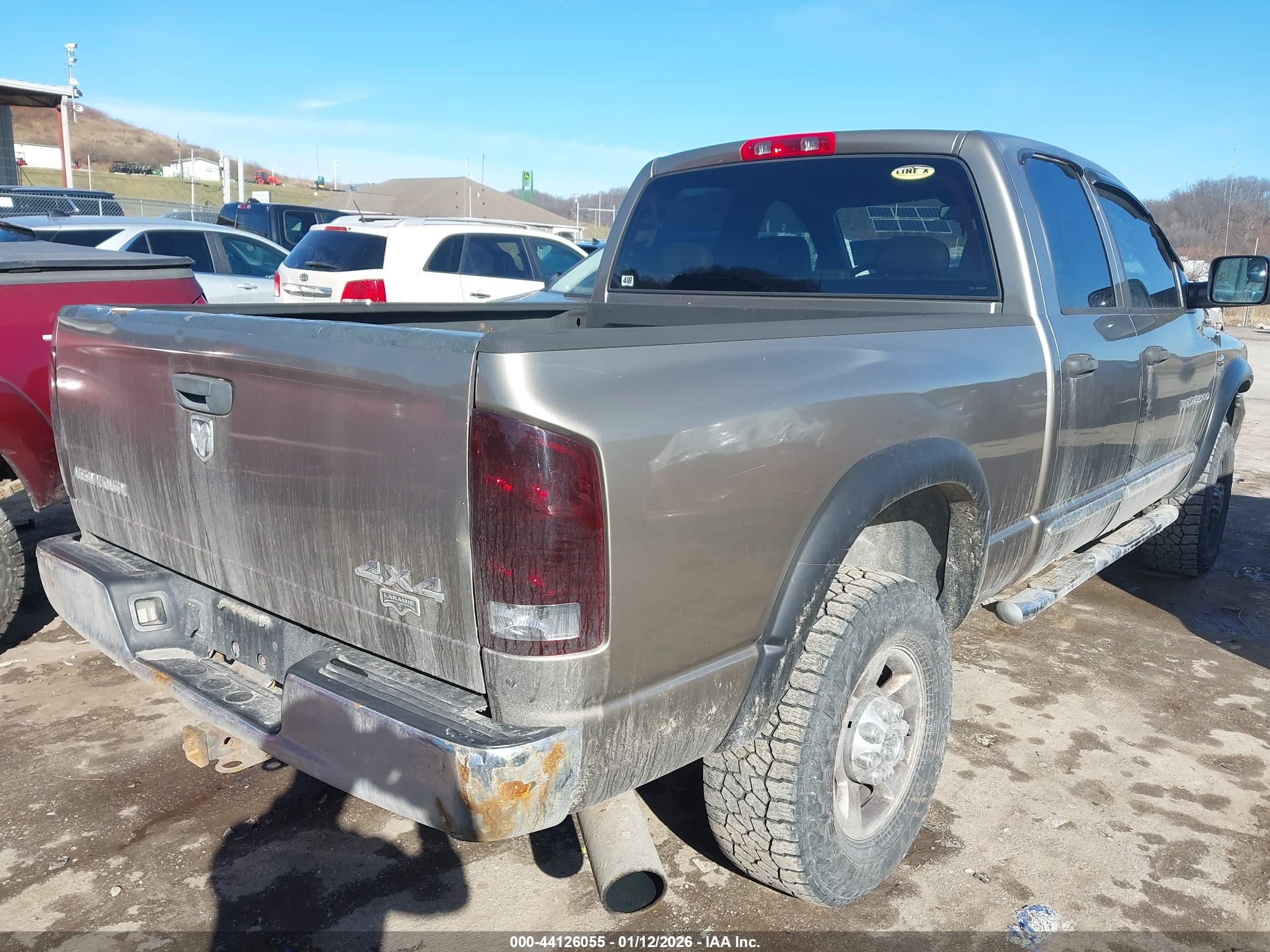 DODGE RAM image 4