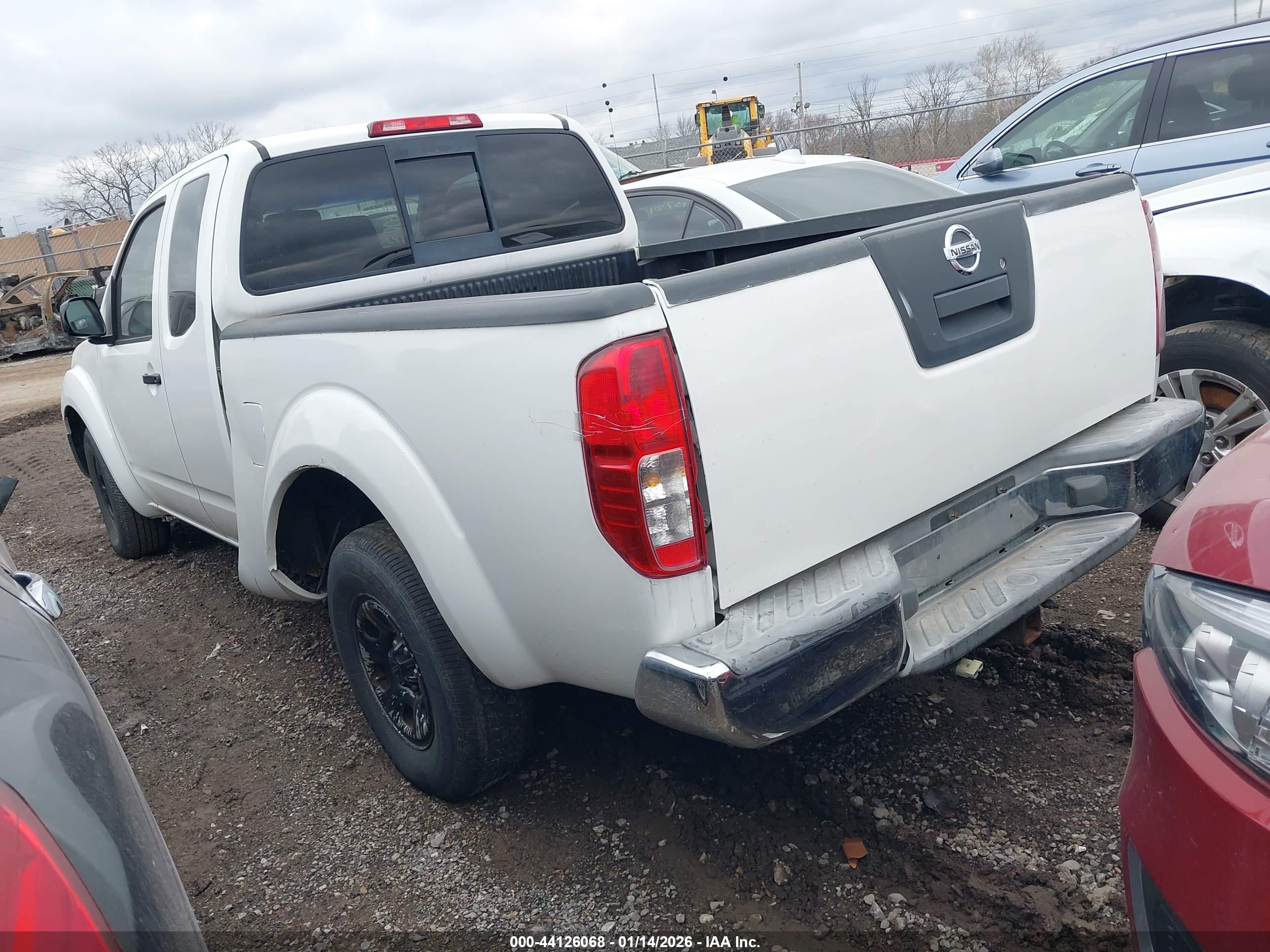 NISSAN FRONTIER image 3