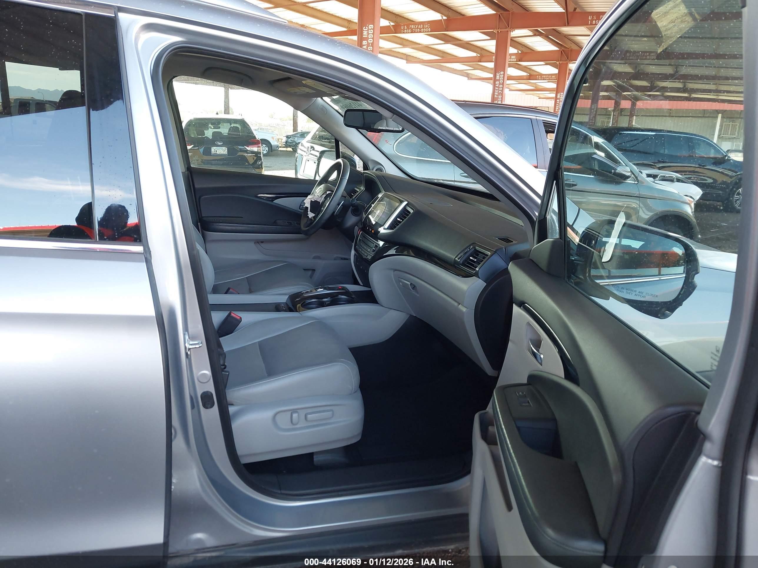HONDA PILOT image 5
