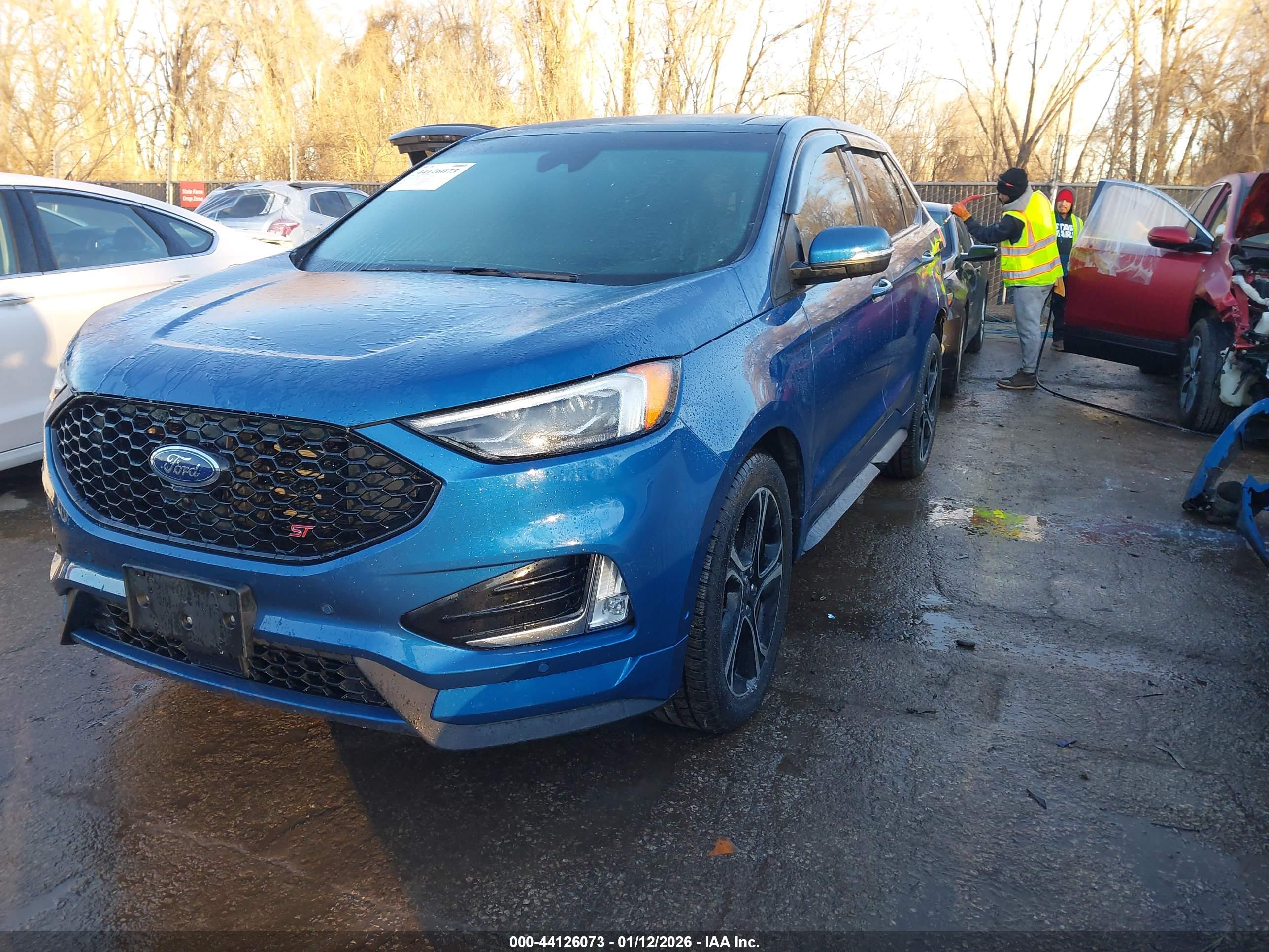 FORD EDGE image 2