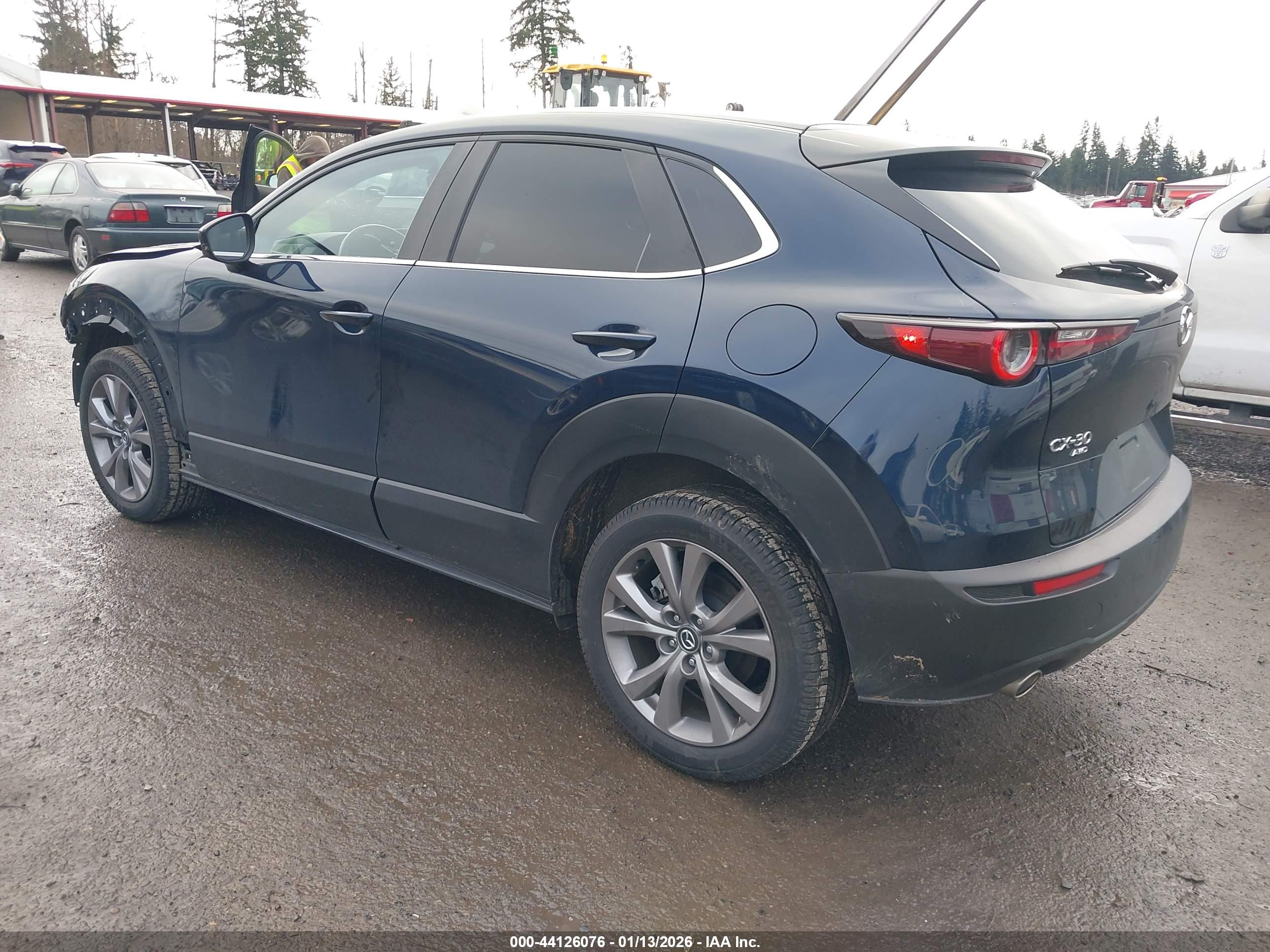 MAZDA CX-30 image 3