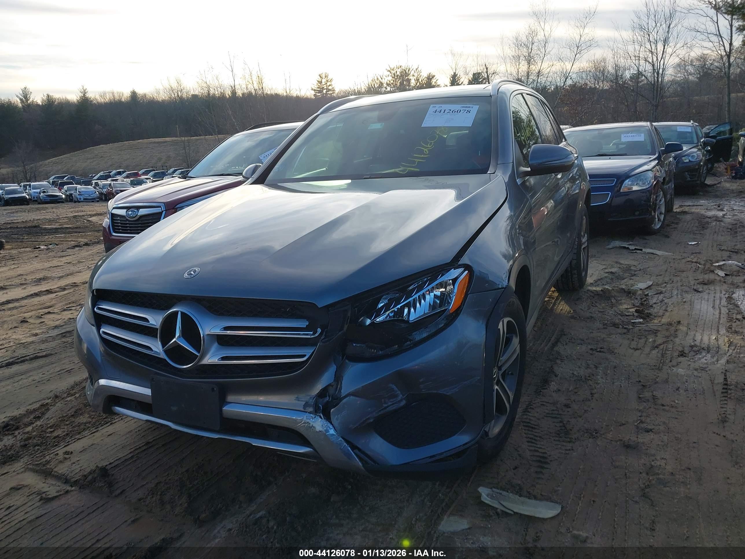 MERCEDES-BENZ GLC image 2